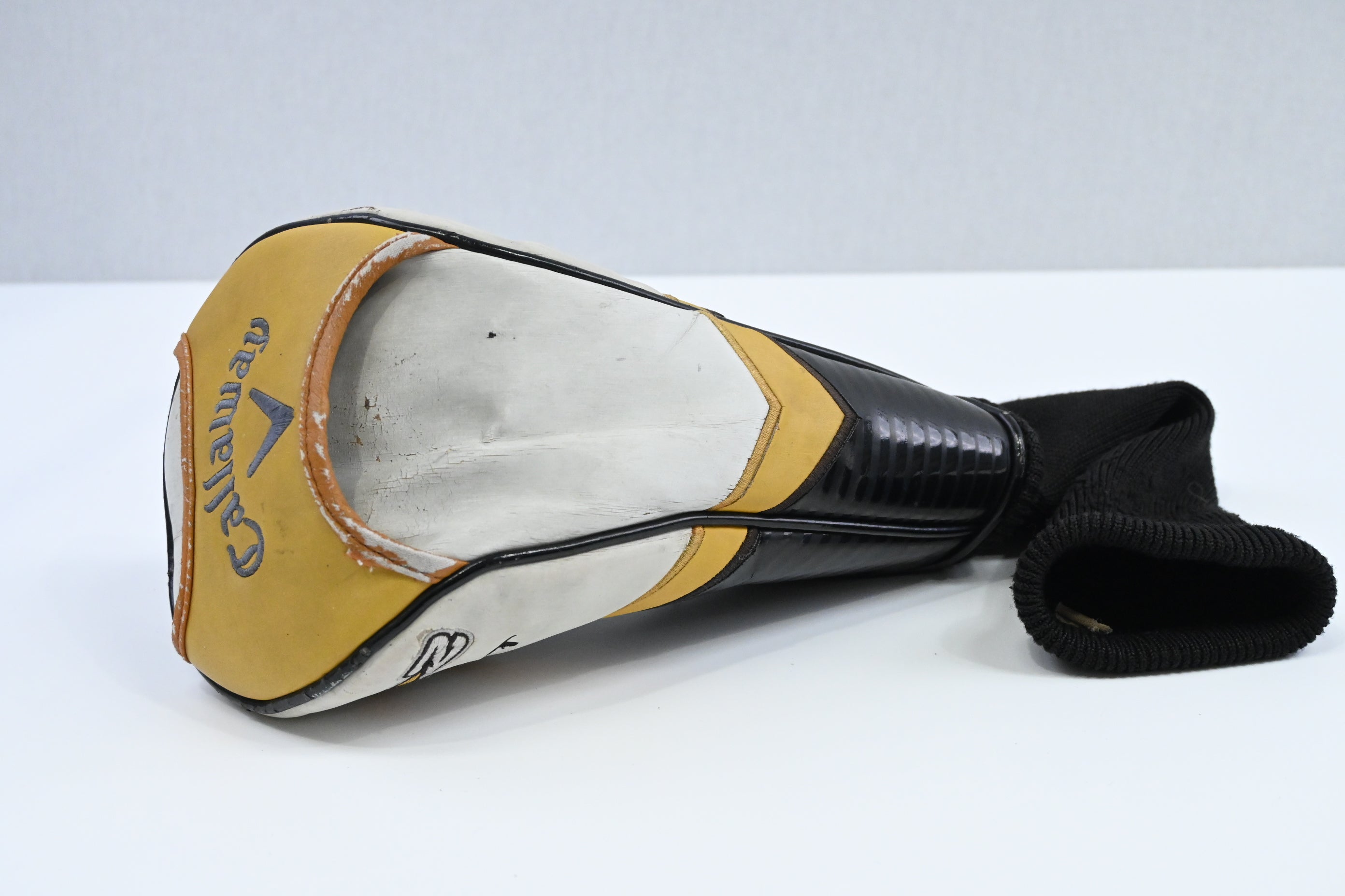 Callaway X2 Hot Driver / 10.5 Degree / Stiff Flex Aldila Tour ATX 55 Shaft