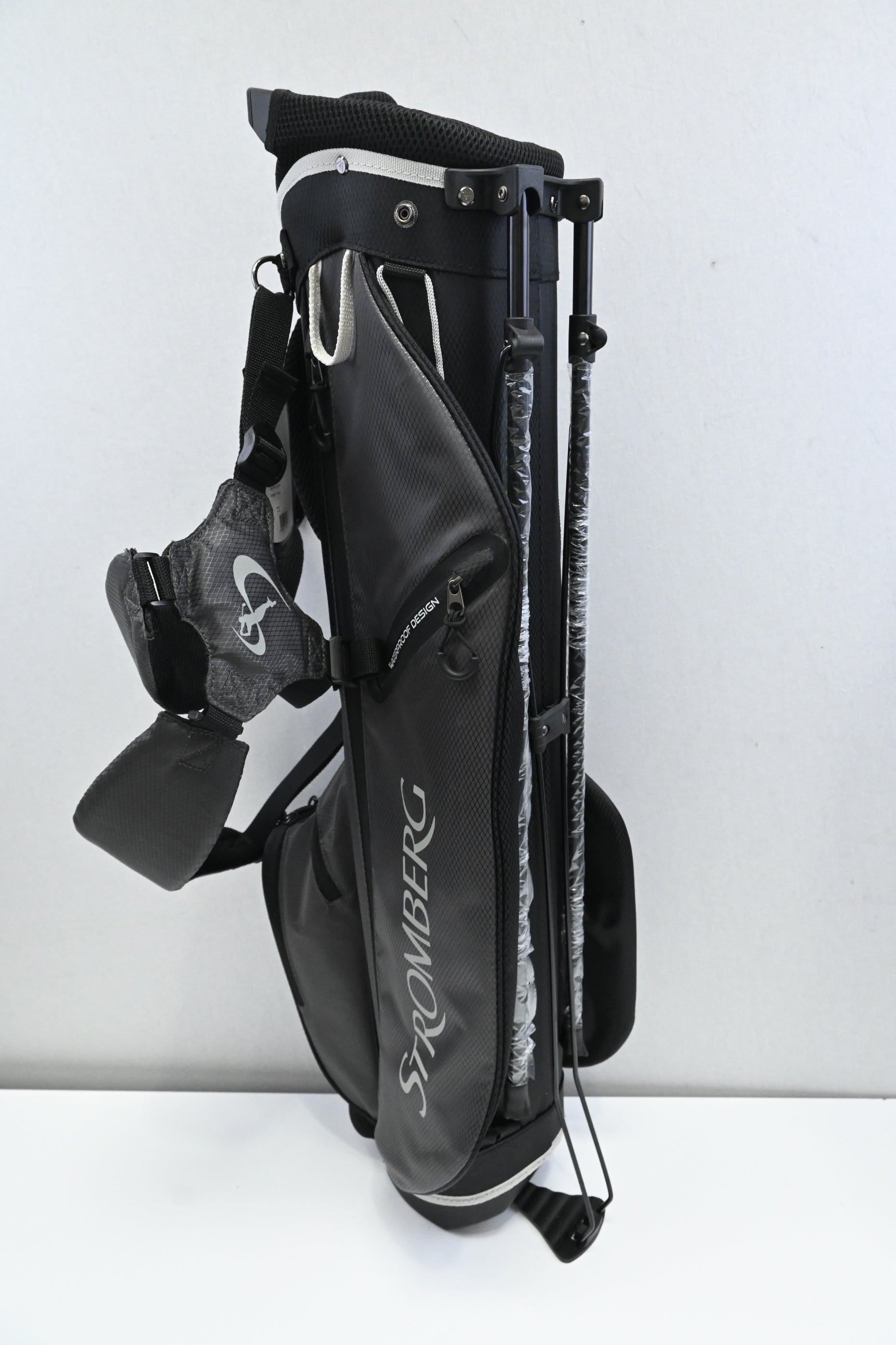 Stromberg Weather Tech Mini Stand Bag / 4-Way / Black, Grey