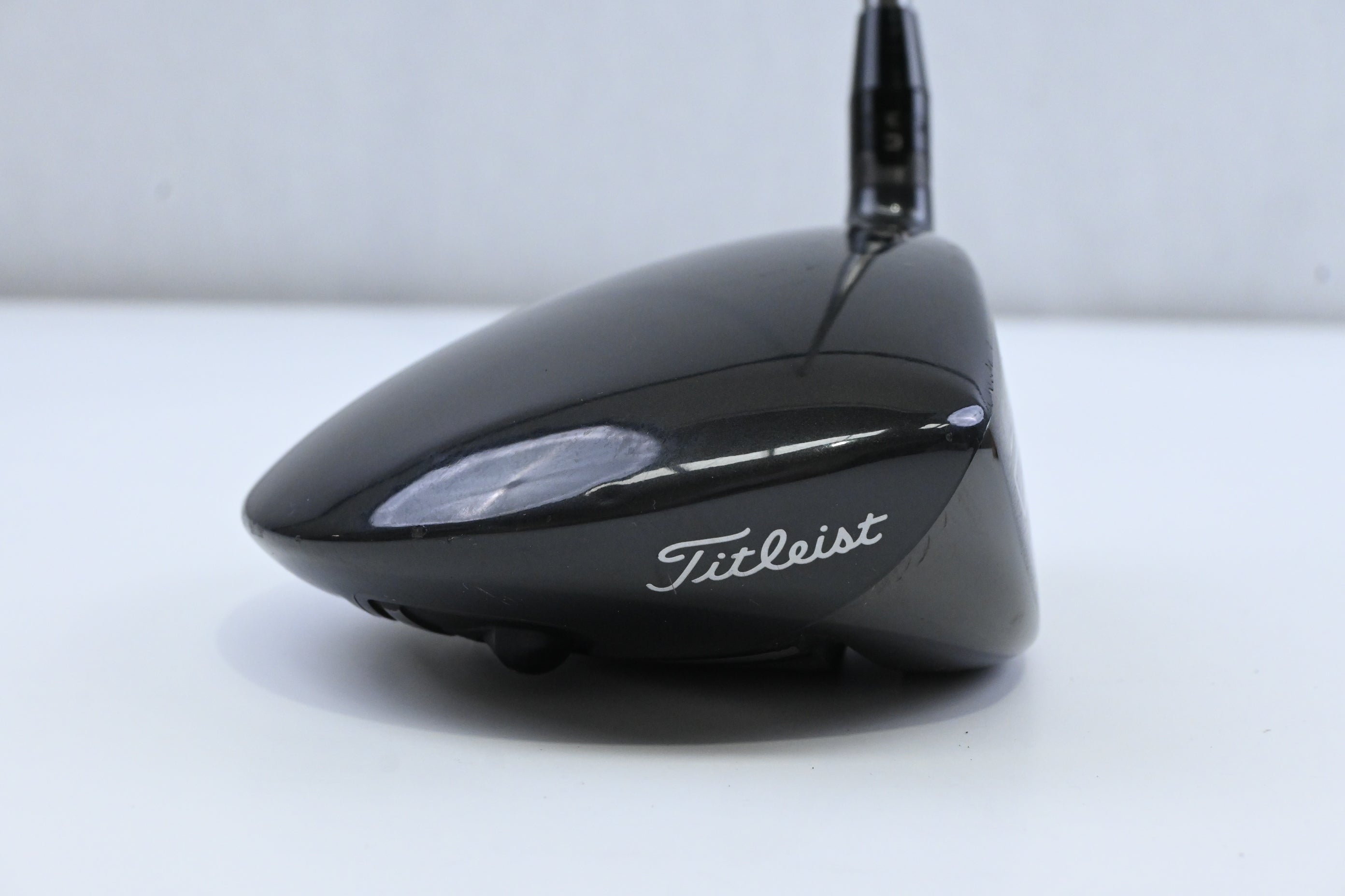 Titleist 917 D2 Driver / 9.5 Degree / Stiff Flex Aldila Rogue Max 65 Shaft