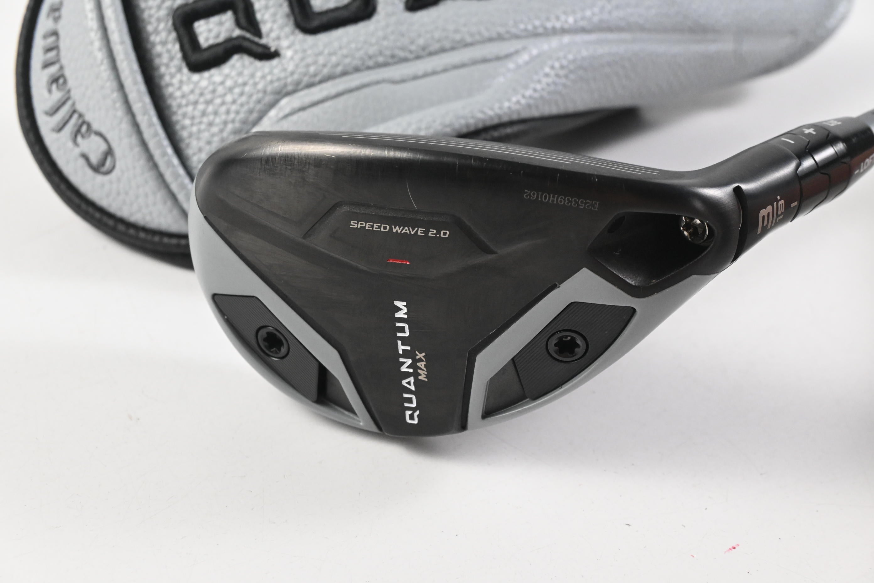 Callaway Quantum Max #3 Hybrid / 19 Degree / Stiff Flex Denali Frost Silver 70