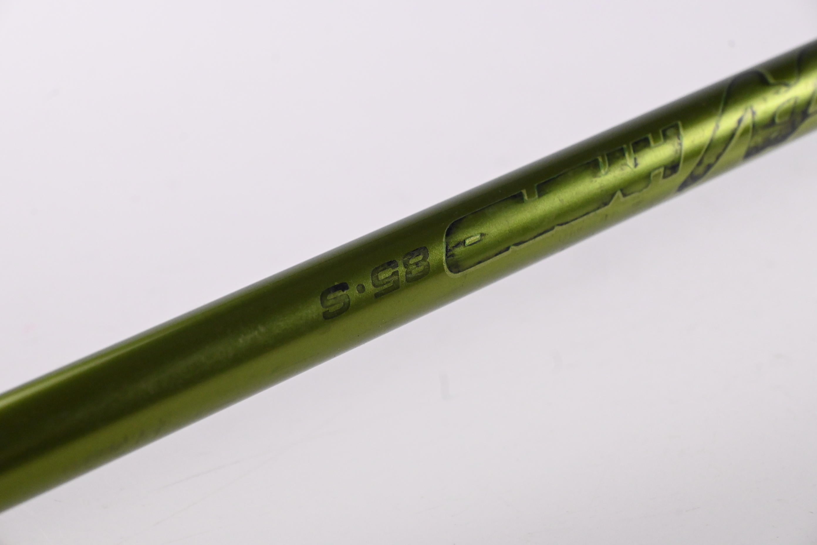 Titleist 585.H #3 Hybrid / 19 Degree / Stiff Flex Aldila NV 85 Shaft