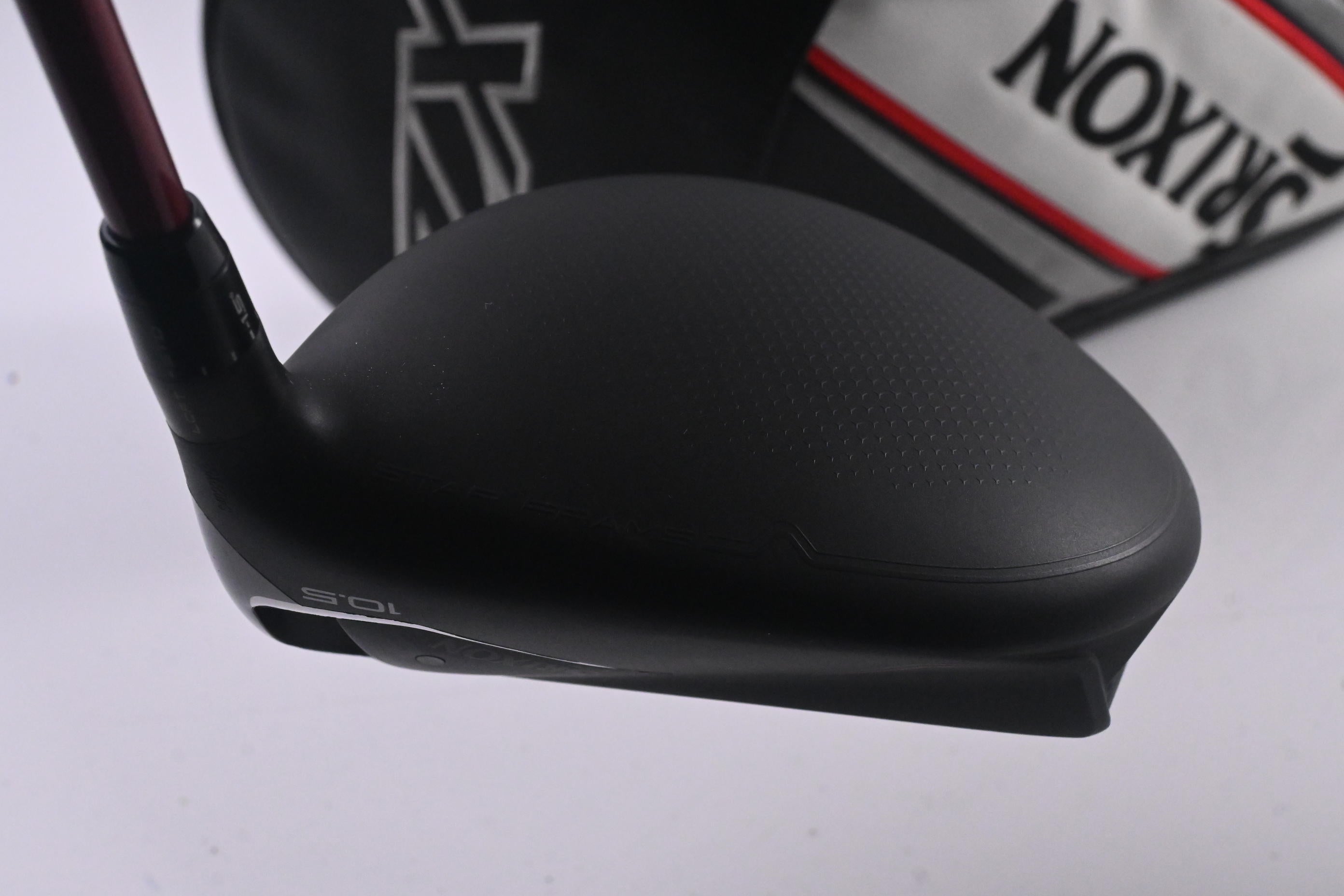 Srixon ZXi Max Driver / 10.5 Degree / Regular Flex Project X Denali Red 50 Shaft
