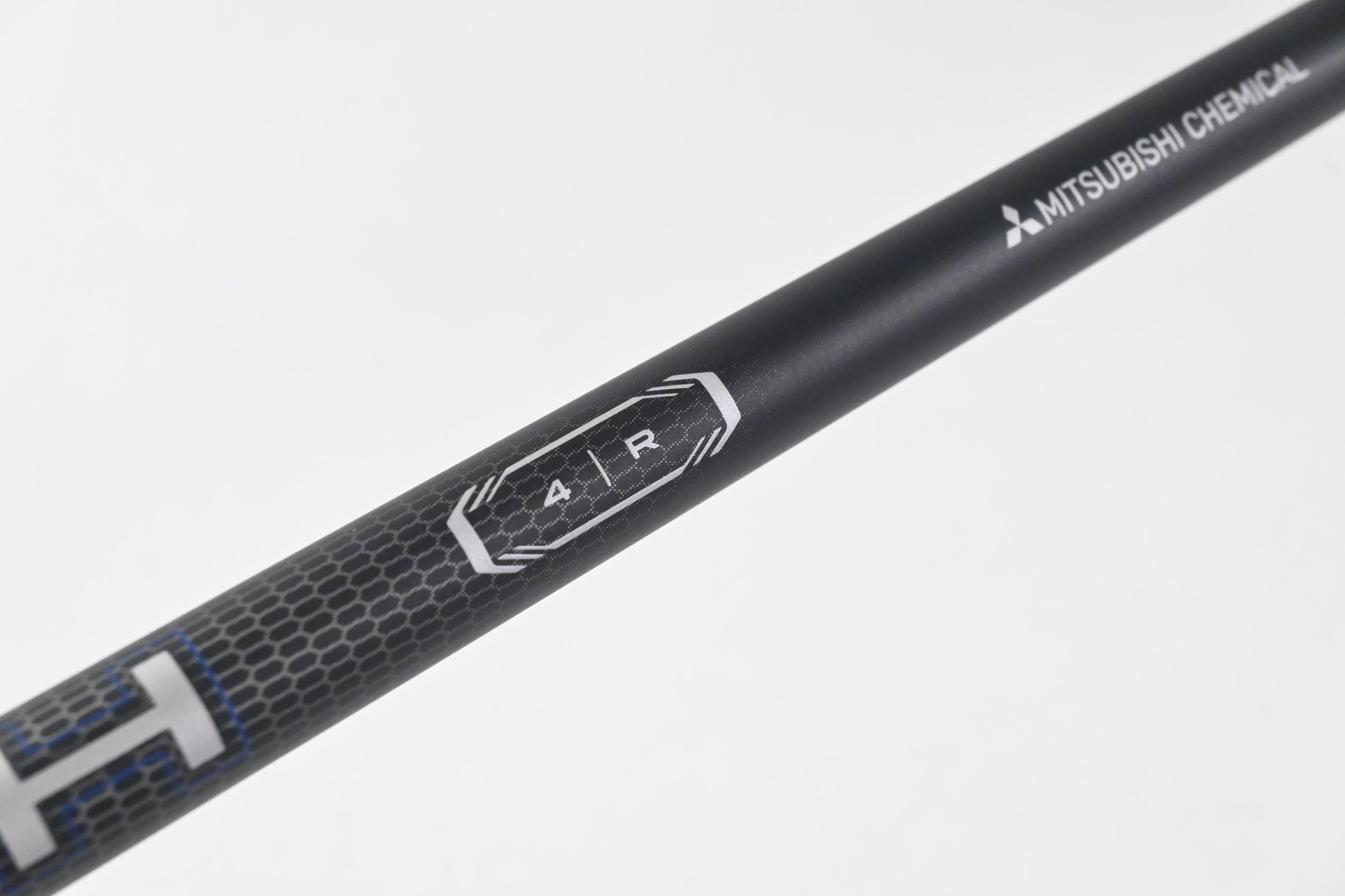 Vanquish 4 Driver Shaft / Regular Flex / Taylormade 2nd Gen