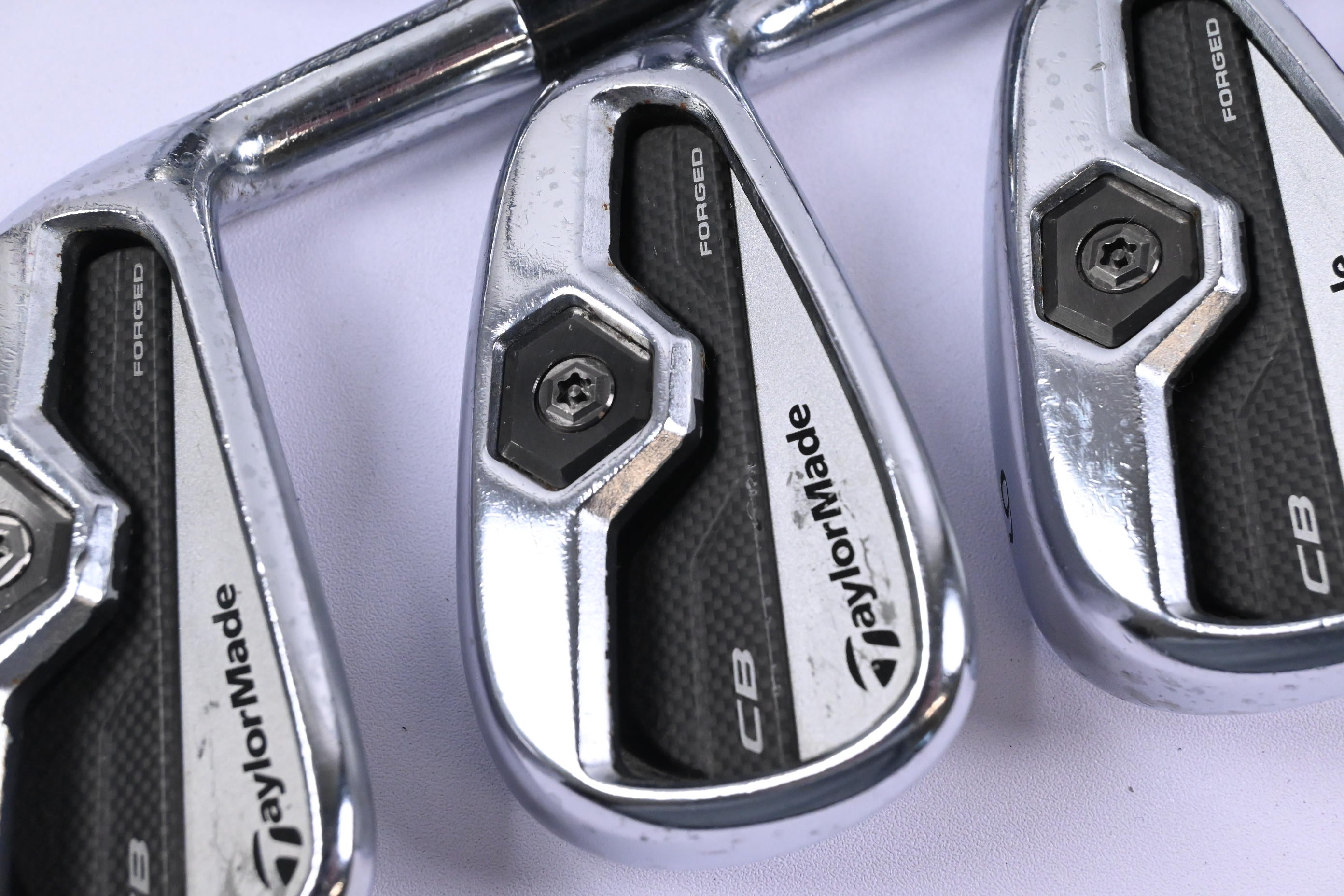 Taylormade Tour Preferred CB 2011 Irons / 4-PW / Regular Flex Dynamic Gold XP