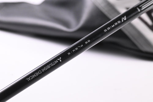 Titleist TSR2 Driver / 10 Degree / Stiff Flex Tensei AV Blue 55 Shaft