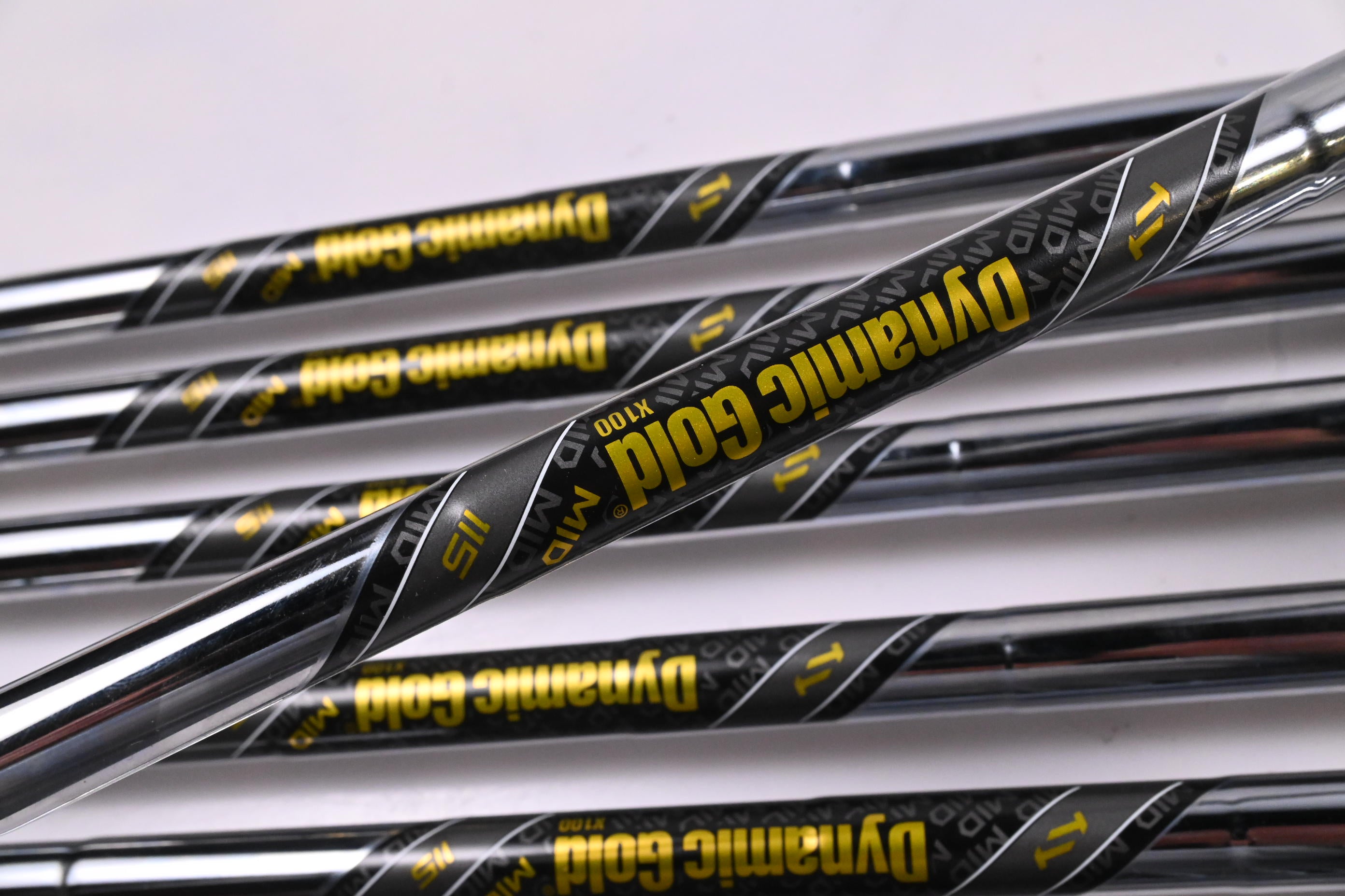 Srixon ZXI5/ZXI7 Irons / 4-PW / X-Flex Dynamic Gold Mid 115 X100 Shafts