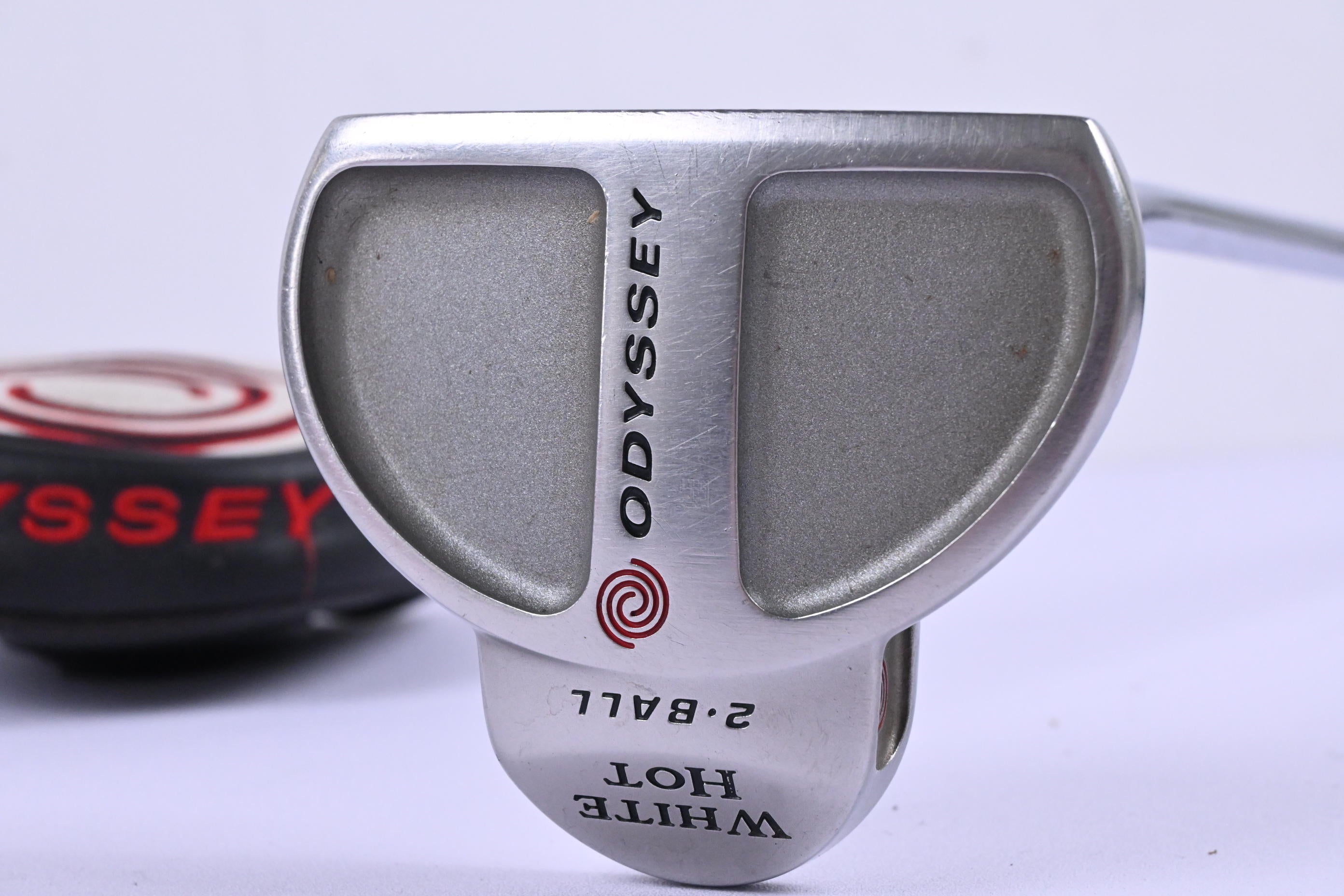 Odyssey White Hot 2-Ball Putter / 32 Inch