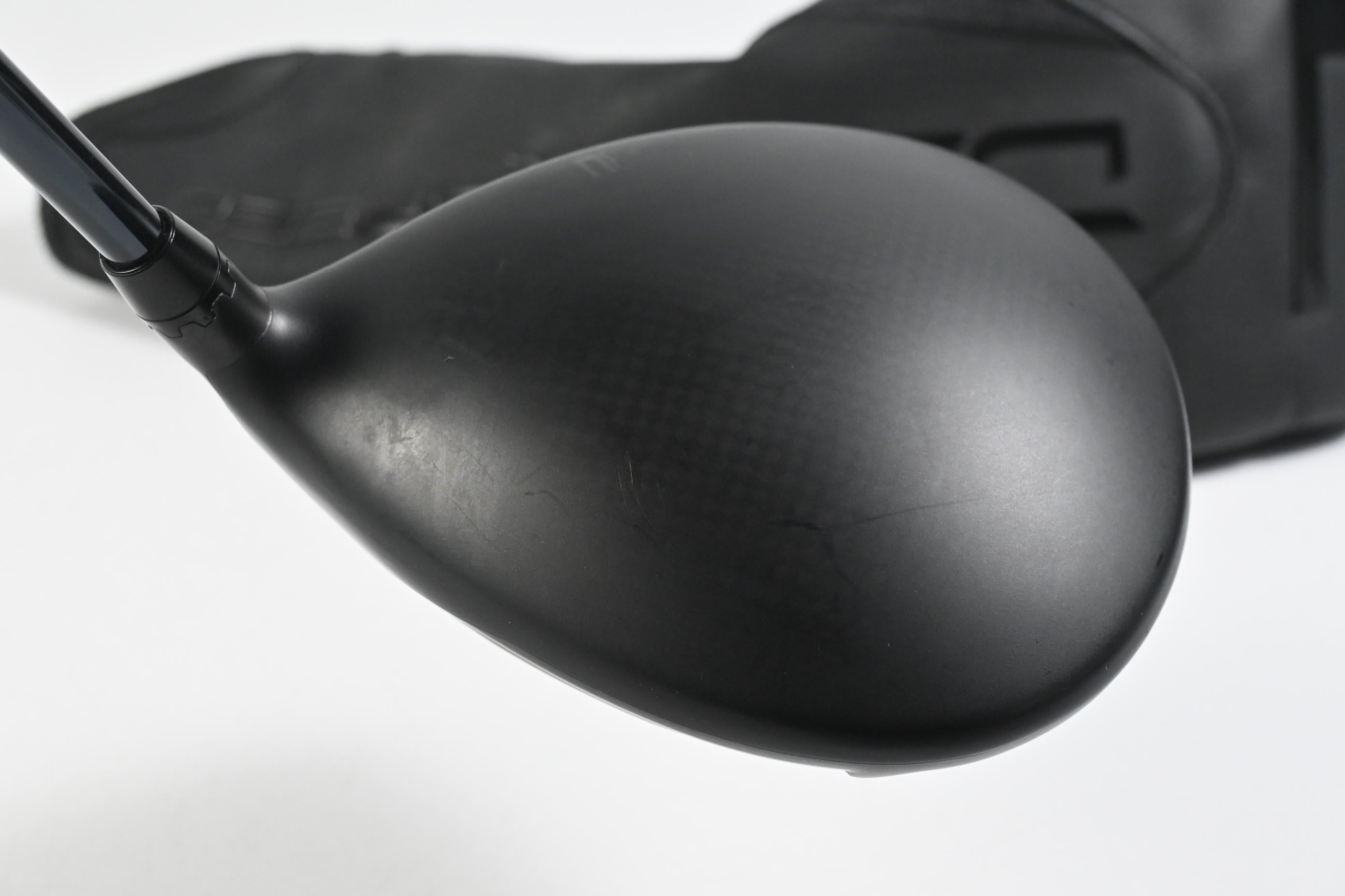 Cobra Darkspeed LS Driver / 9 Degree / Stiff Flex UST Mamiya LINQ White 6 Shaft