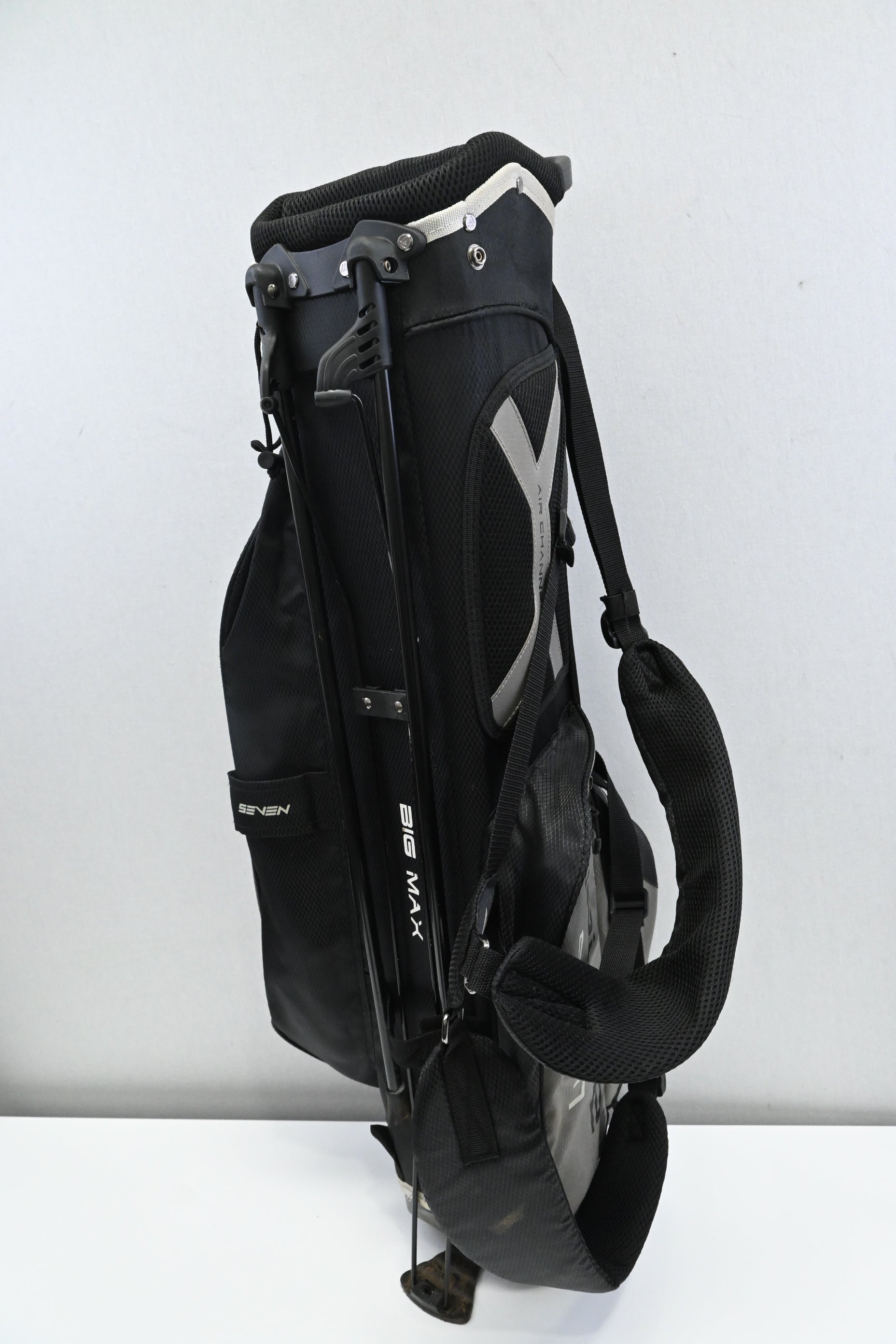 Big Max Dry Lite Seven Stand Bag / 4-Way / Black, Grey