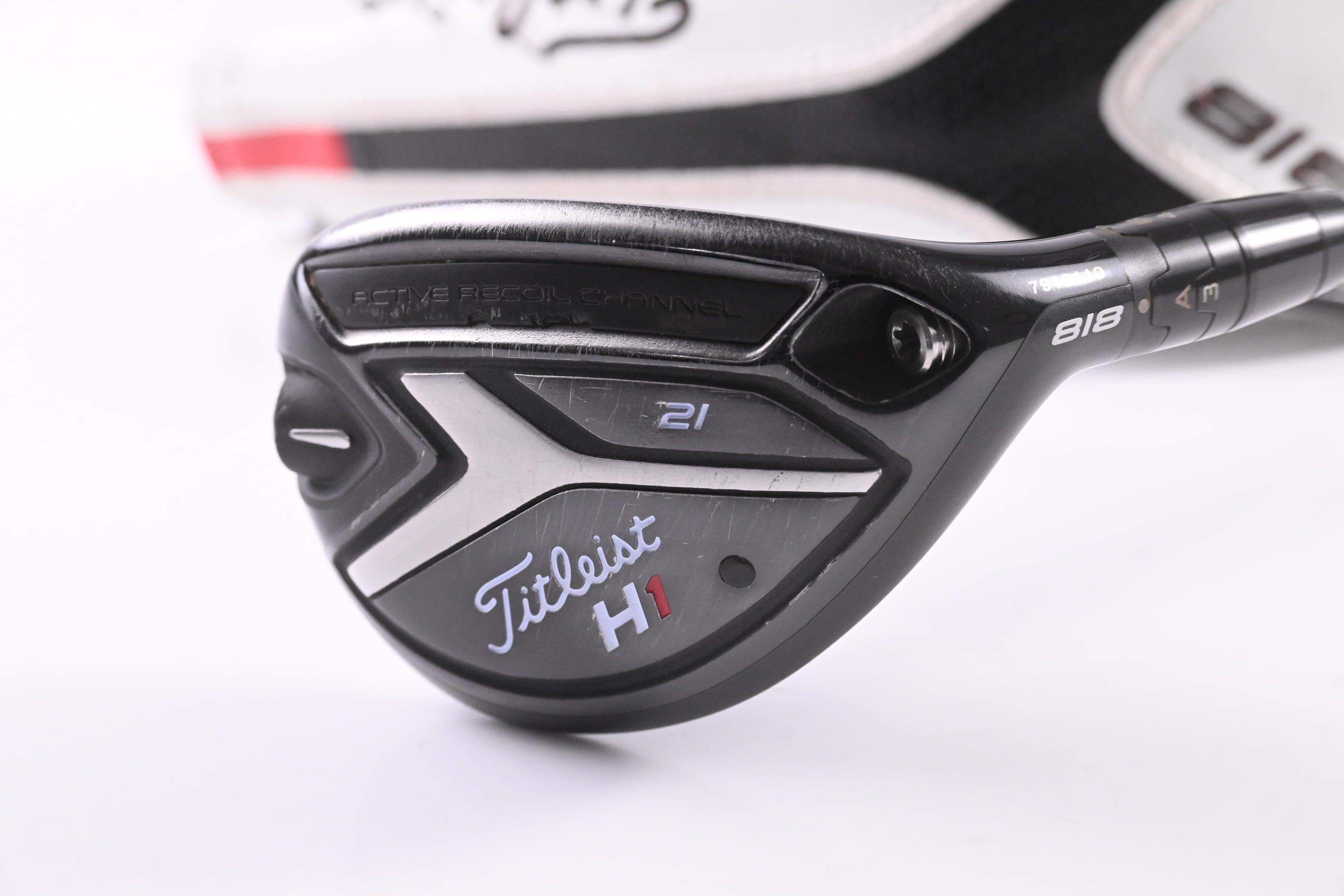 Titleist 818 H1 #3 Hybrid / 21 Degree / Regular Flex Diamana Red M Plus 60 Shaft
