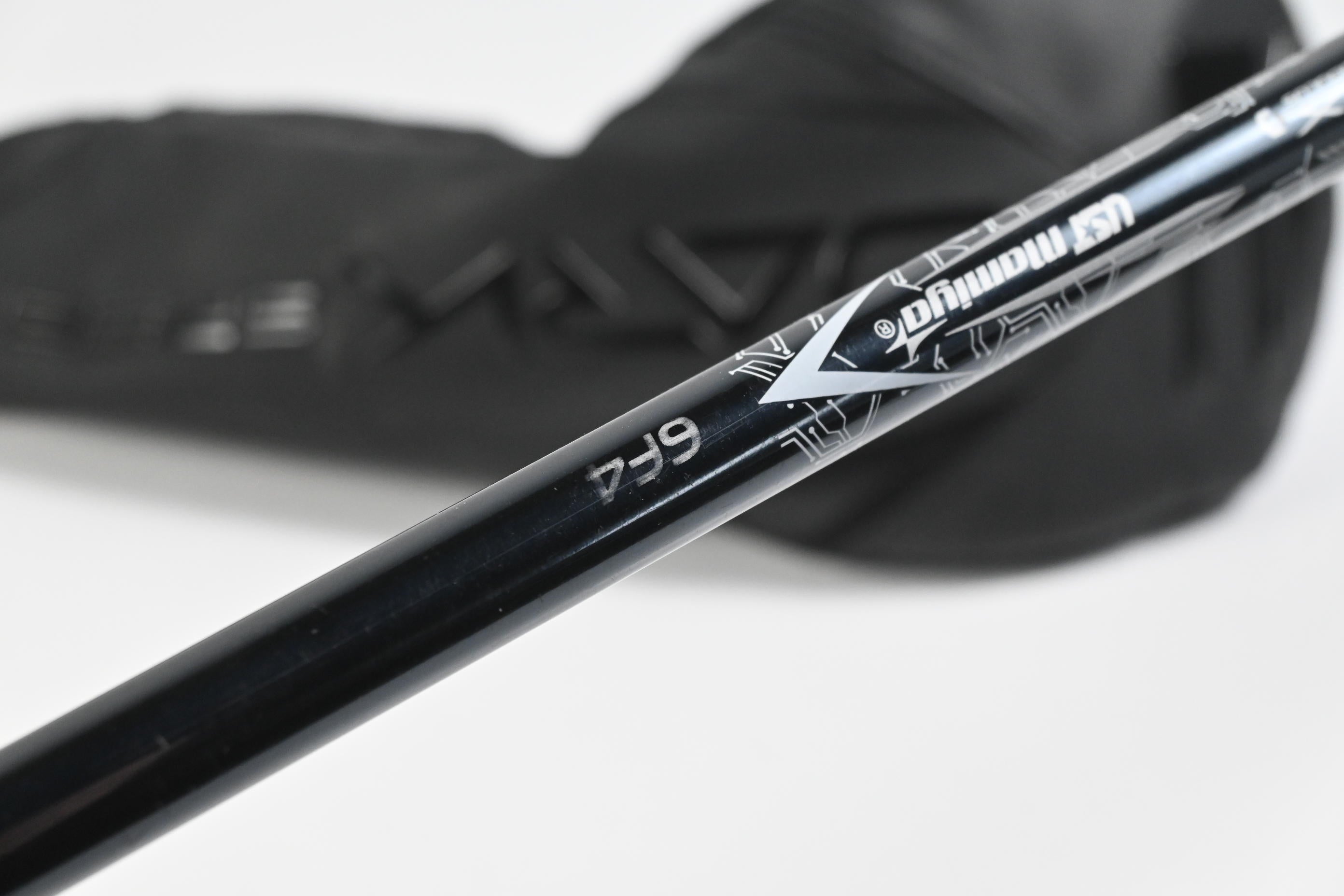 Cobra Darkspeed LS Driver / 9 Degree / Stiff Flex UST Mamiya LINQ White 6 Shaft