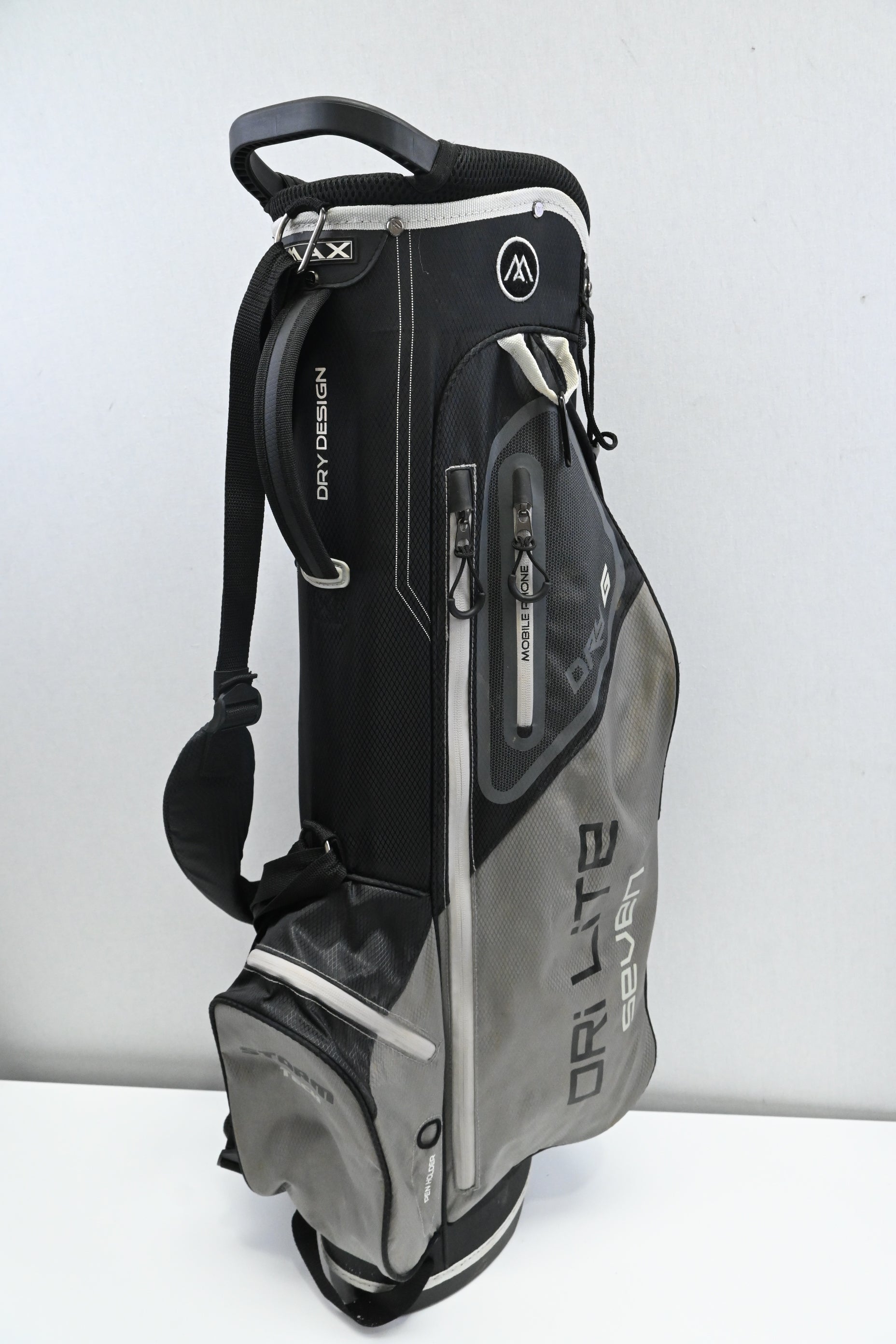 Big Max Dry Lite Seven Stand Bag / 4-Way / Black, Grey