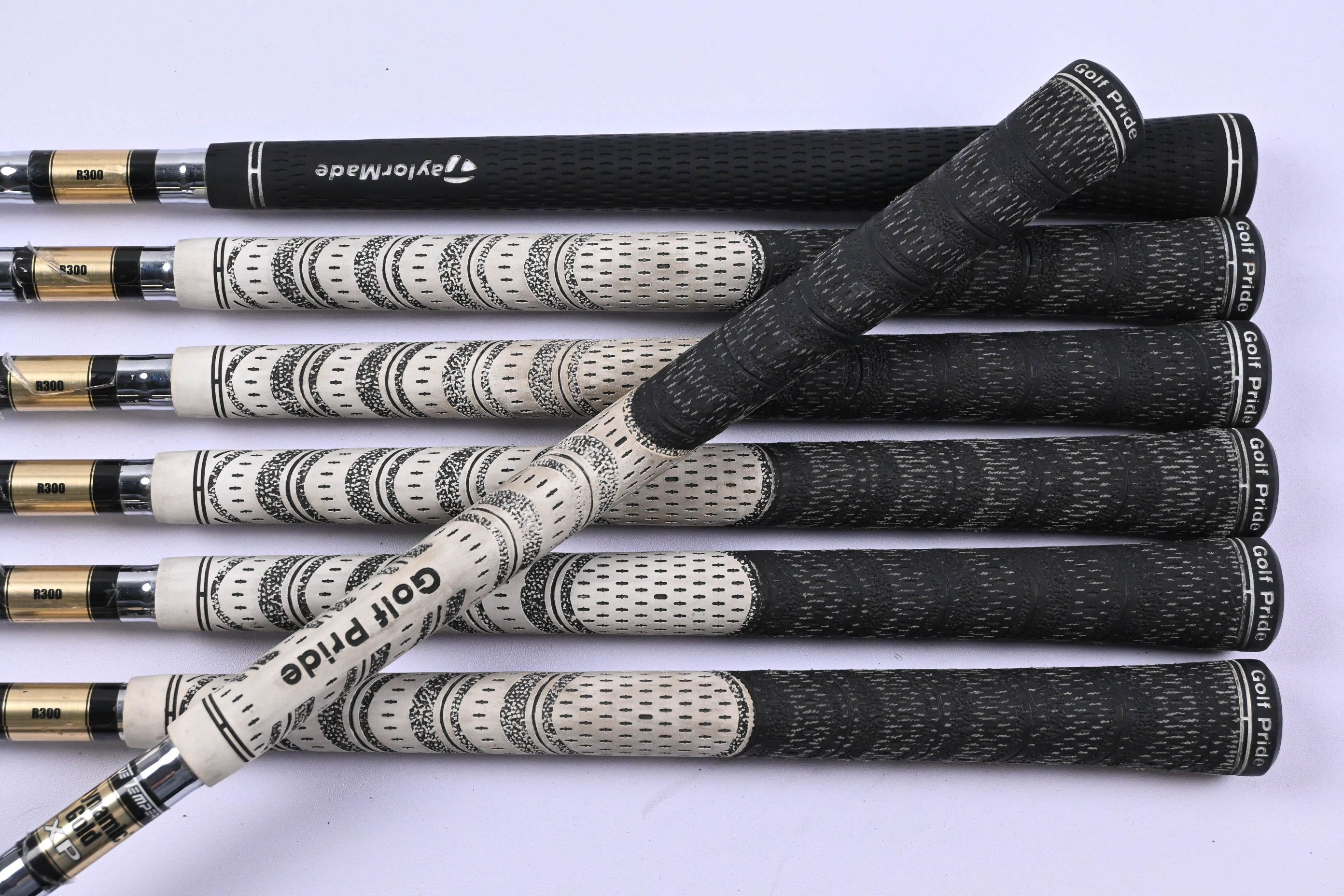 Taylormade Tour Preferred CB 2011 Irons / 4-PW / Regular Flex Dynamic Gold XP