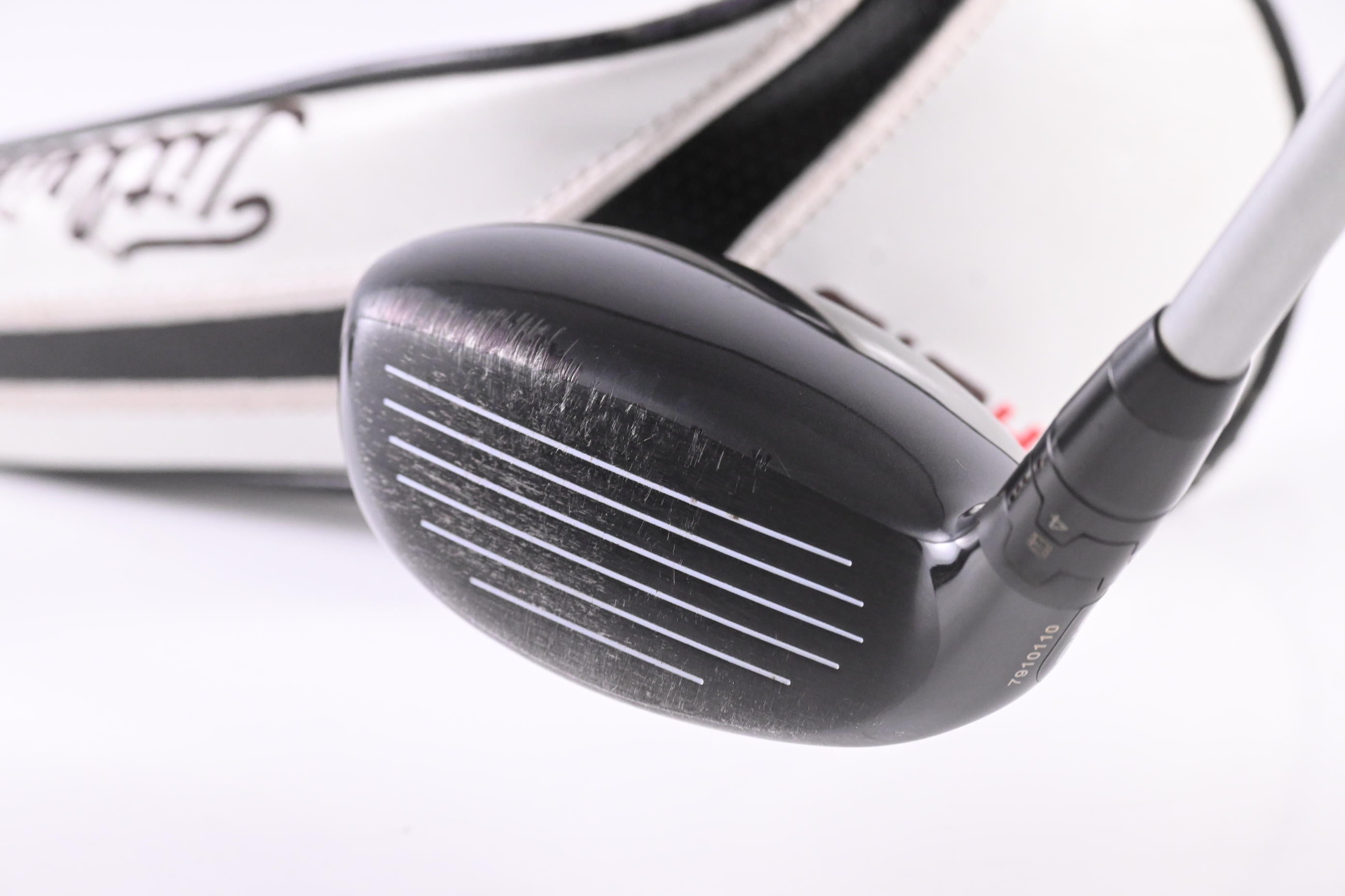 Titleist 818 H1 #3 Hybrid / 21 Degree / Regular Flex Diamana Red M Plus 60 Shaft