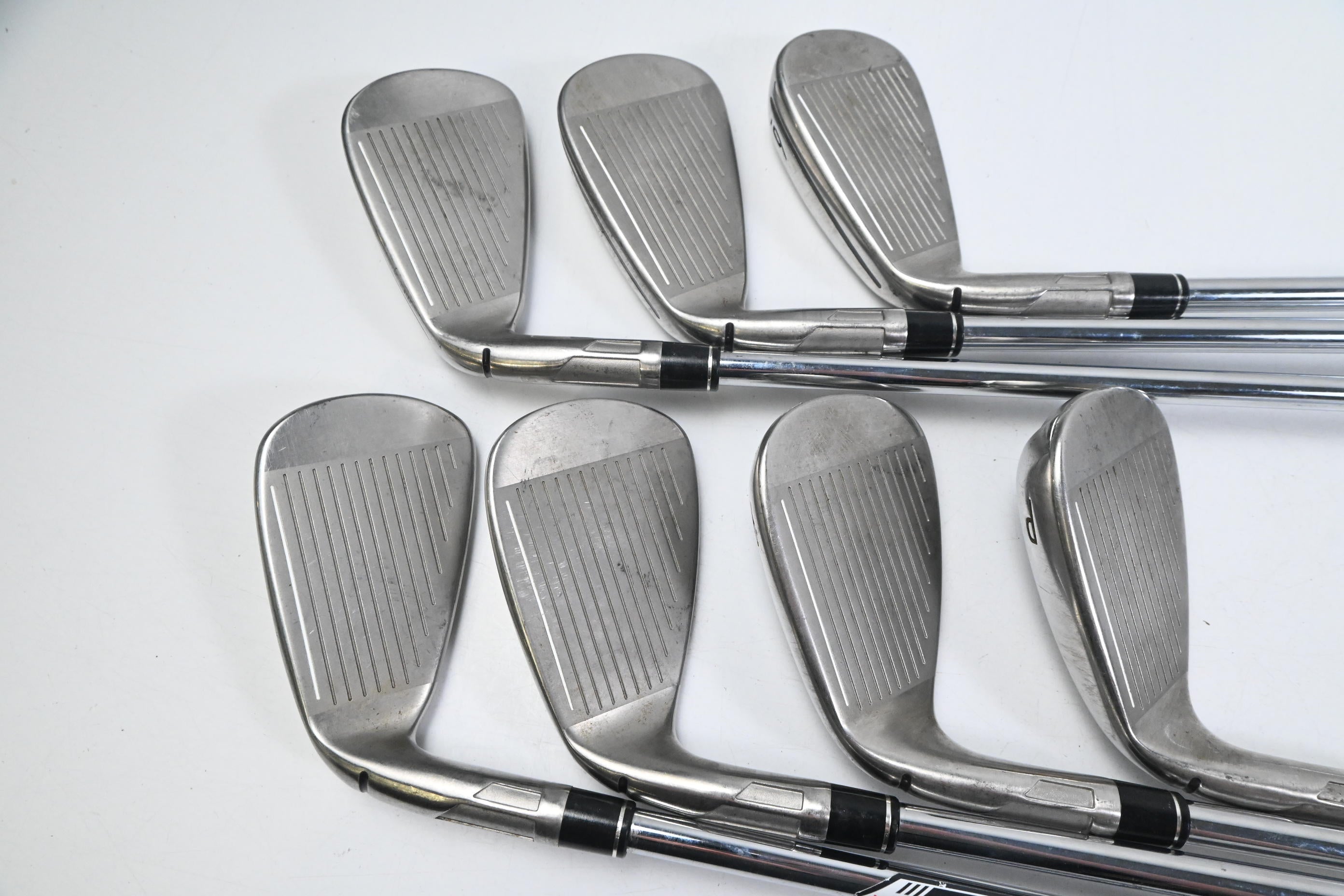 Taylormade SIM2 Max Irons / 4-PW / Regular Flex KBS MAX MT 85 Shafts