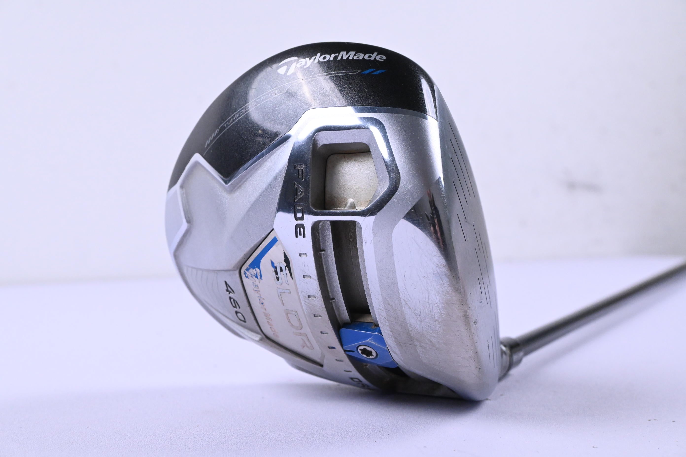 Taylormade SLDR 460 Driver / 10.5 Degree / Regular Flex Fujikura Speeder 57 Shaft