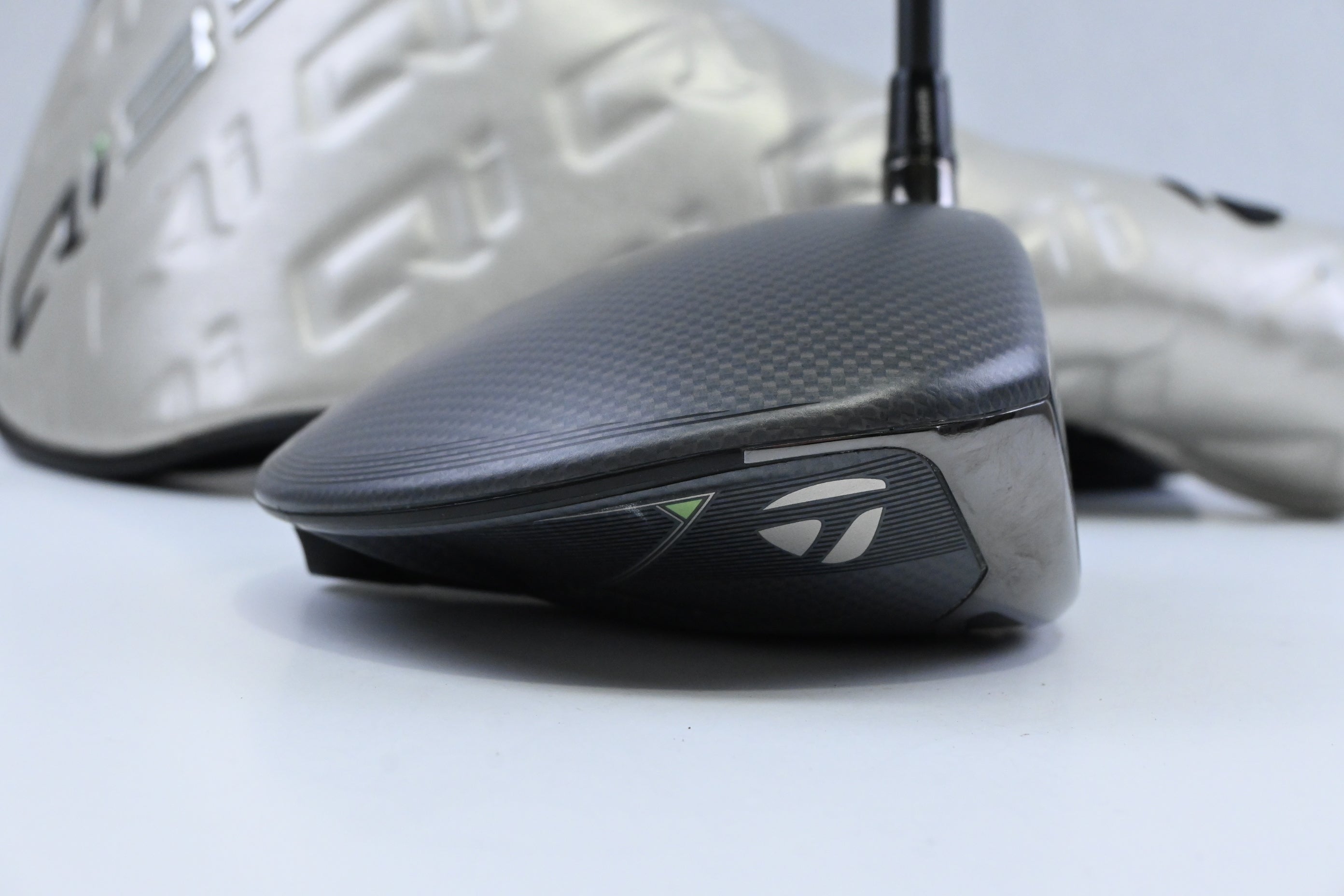 Taylormade Qi35 Driver / 9 Degree / Stiff Flex Fujikura Ventus Blue 5 Shaft