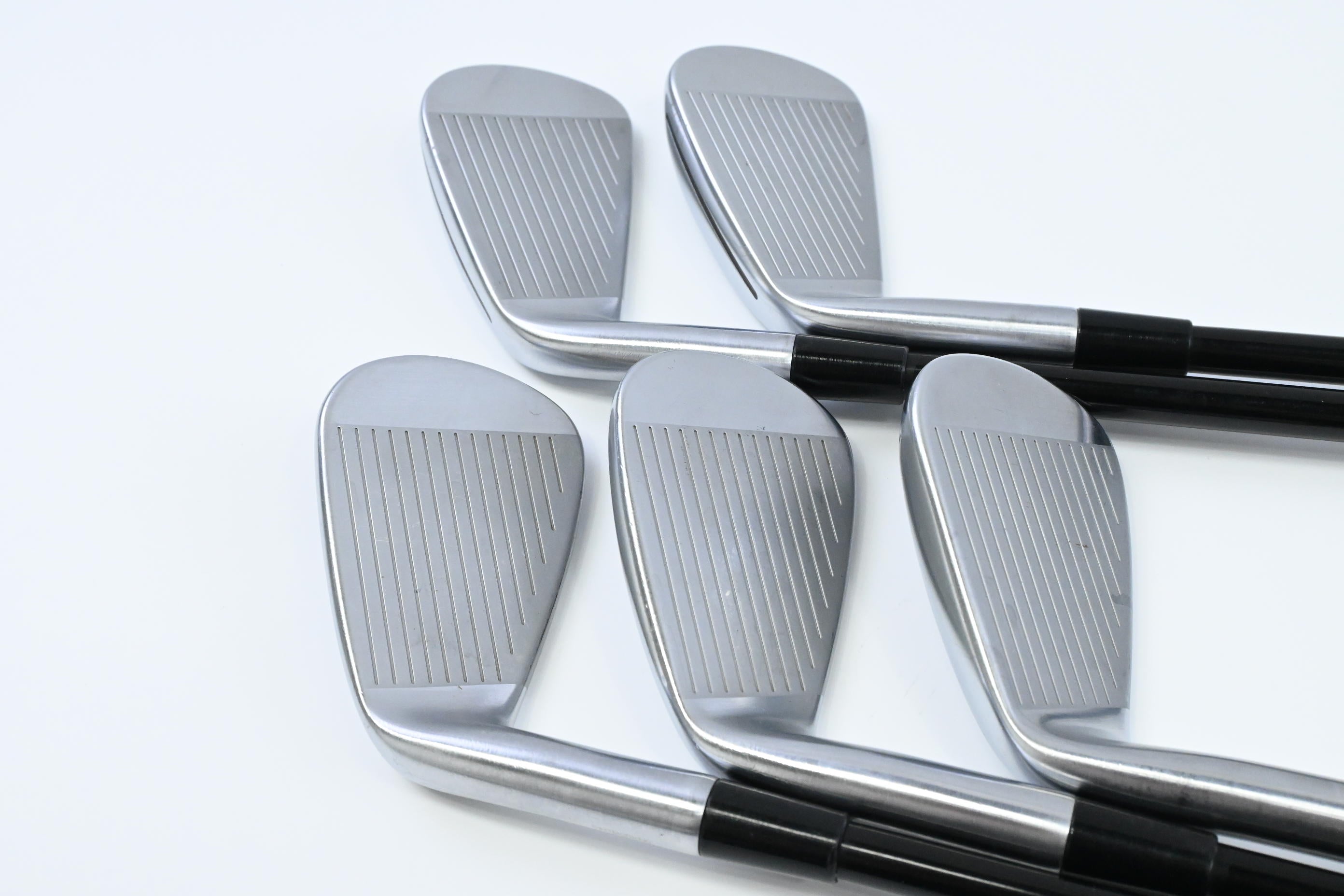 Taylormade P770/P790 2024 Combo Irons / 6-PW / Regular Flex MMT 65 Shafts