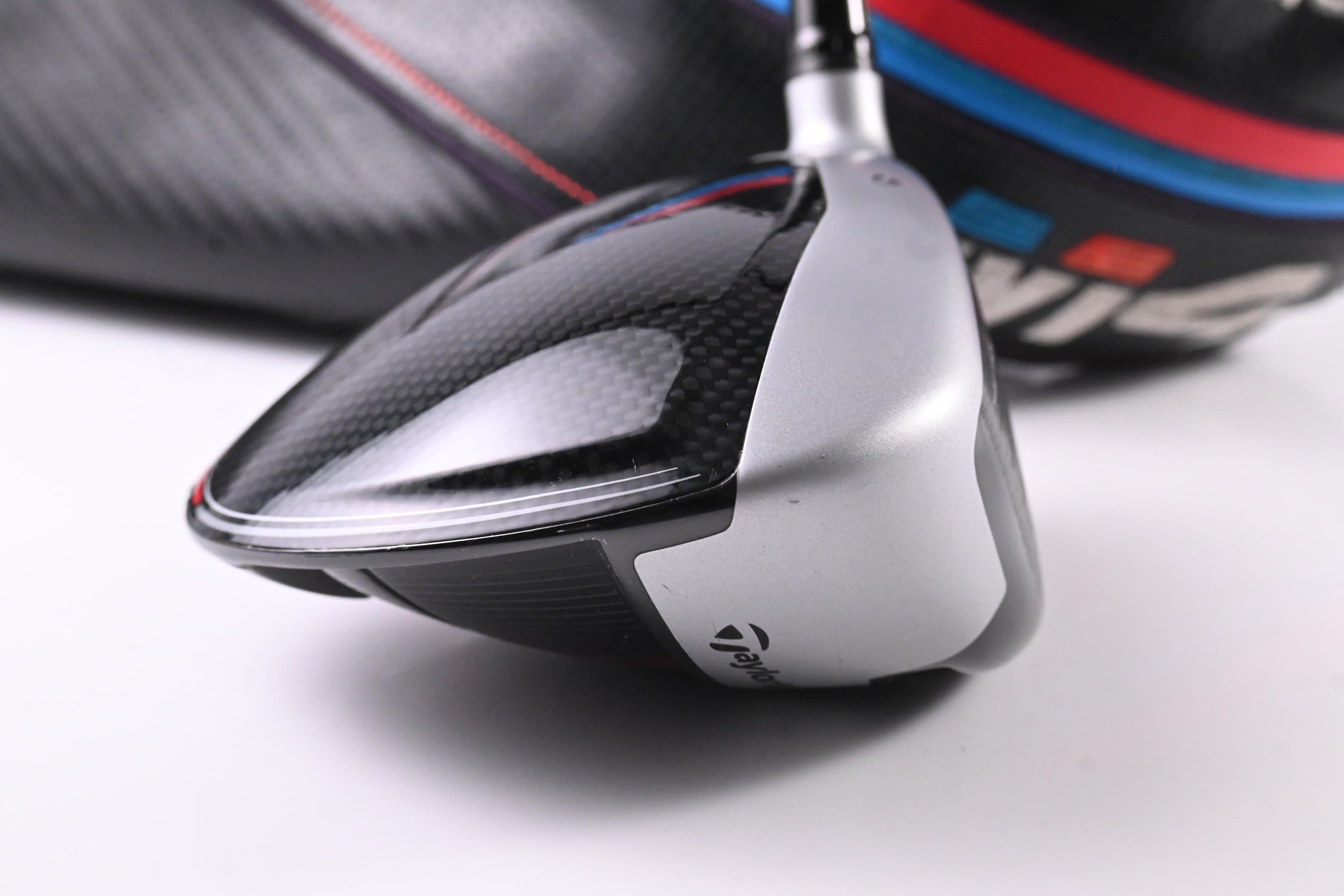 Taylormade M4 Driver / 10.5 Degree / Regular Flex Fujikura Atmos Red 5 Shaft