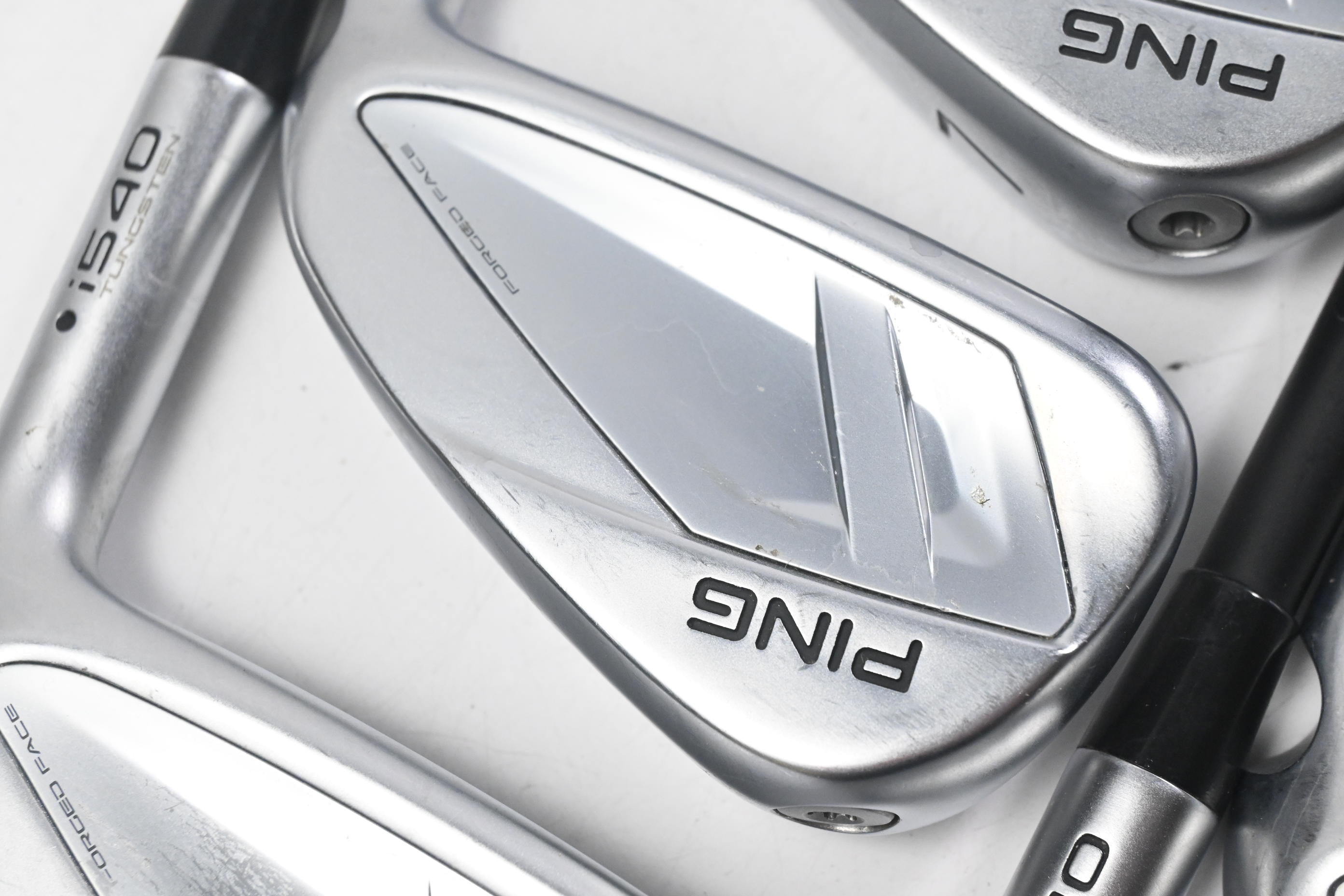 Ping i540 Irons / 5-PW / Black Dot / Stiff Flex Ping Alta CB Shafts