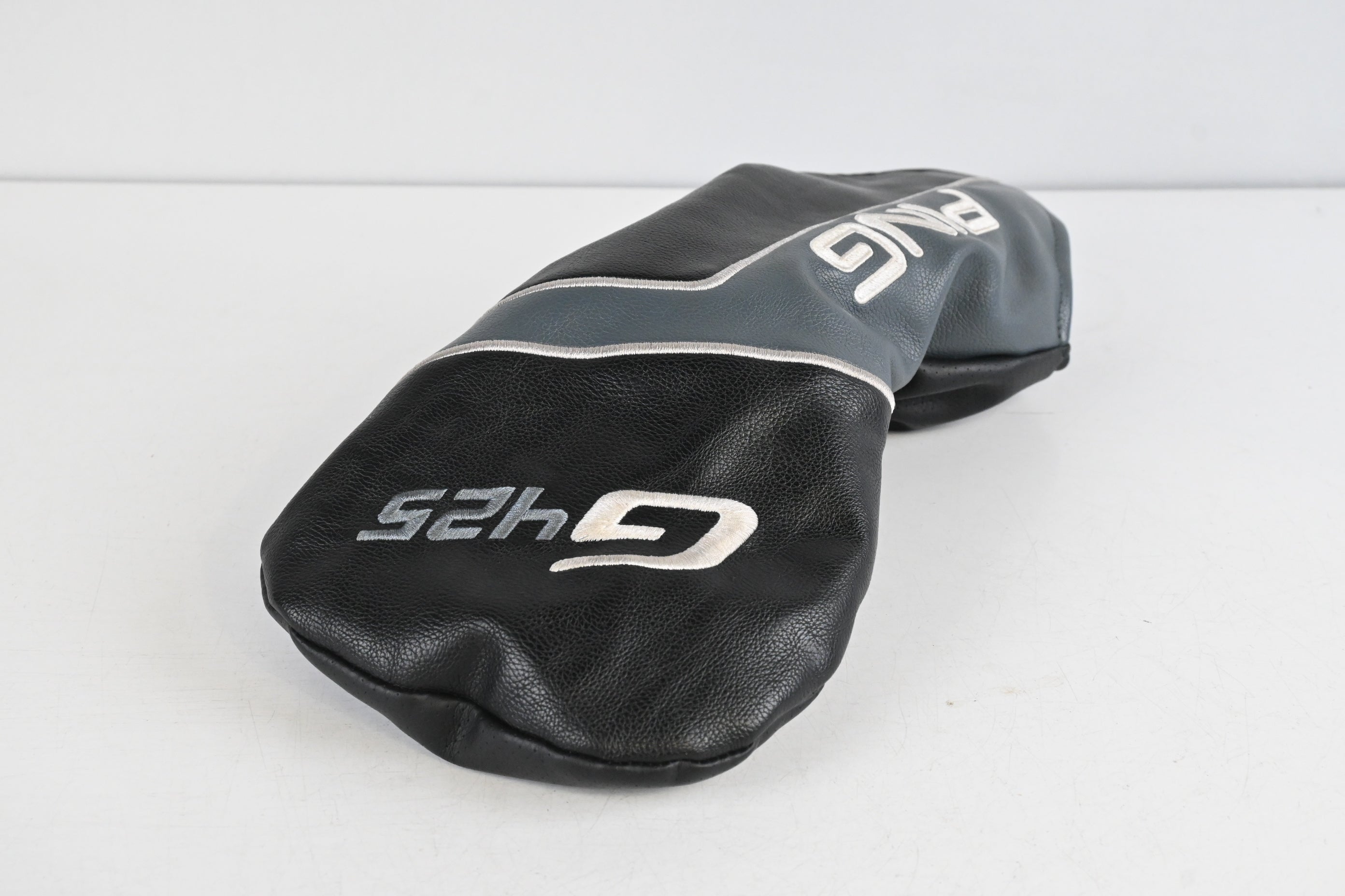 Ping G425 Max Driver / 10.5 Degree / Stiff Flex Hzrdus T800 75 Shaft