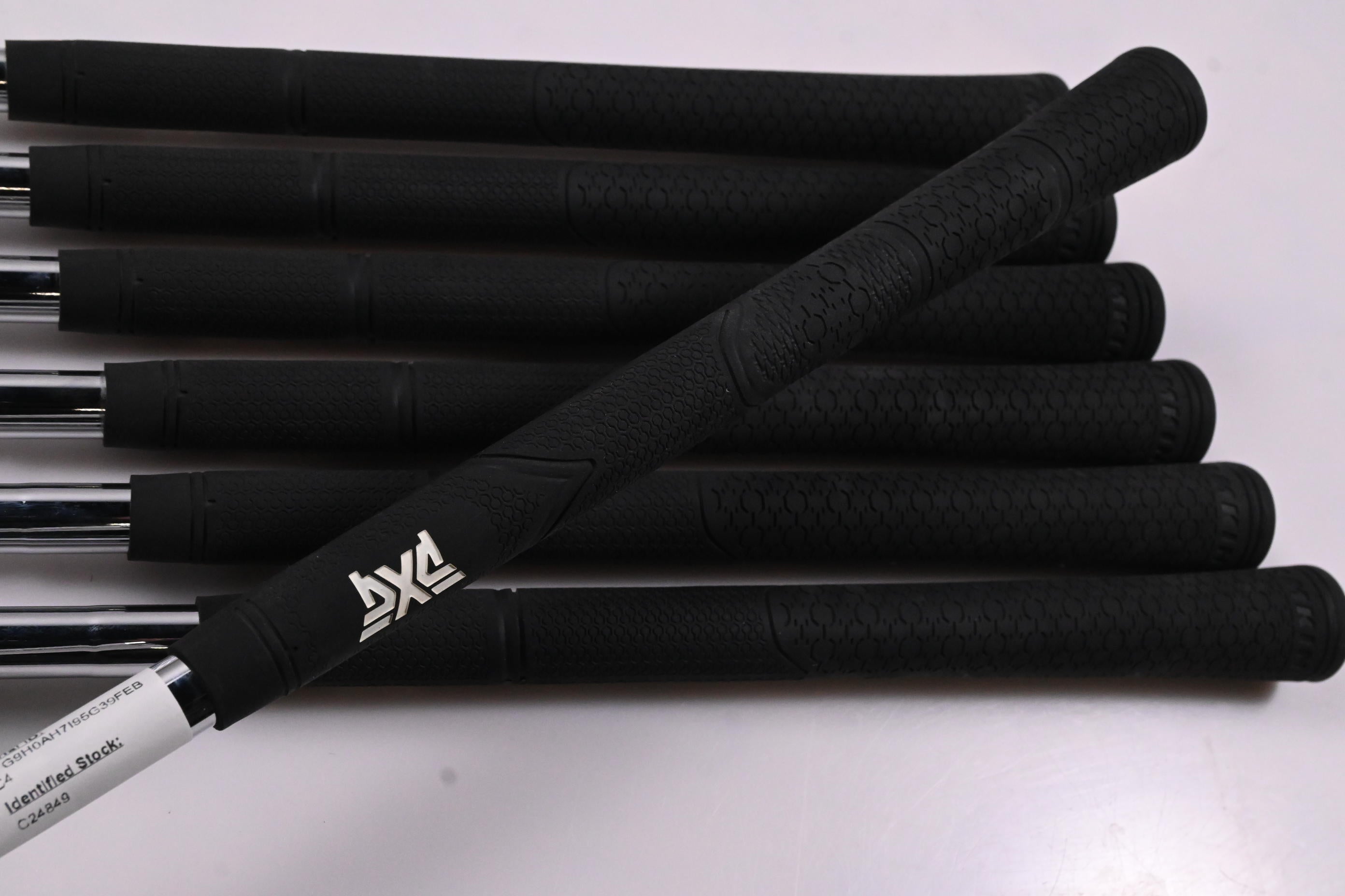 PXG 0311 XP Gen7 Irons / 6-PW+GW+SW / Regular Flex N.S.Pro Zelos 7 Shafts