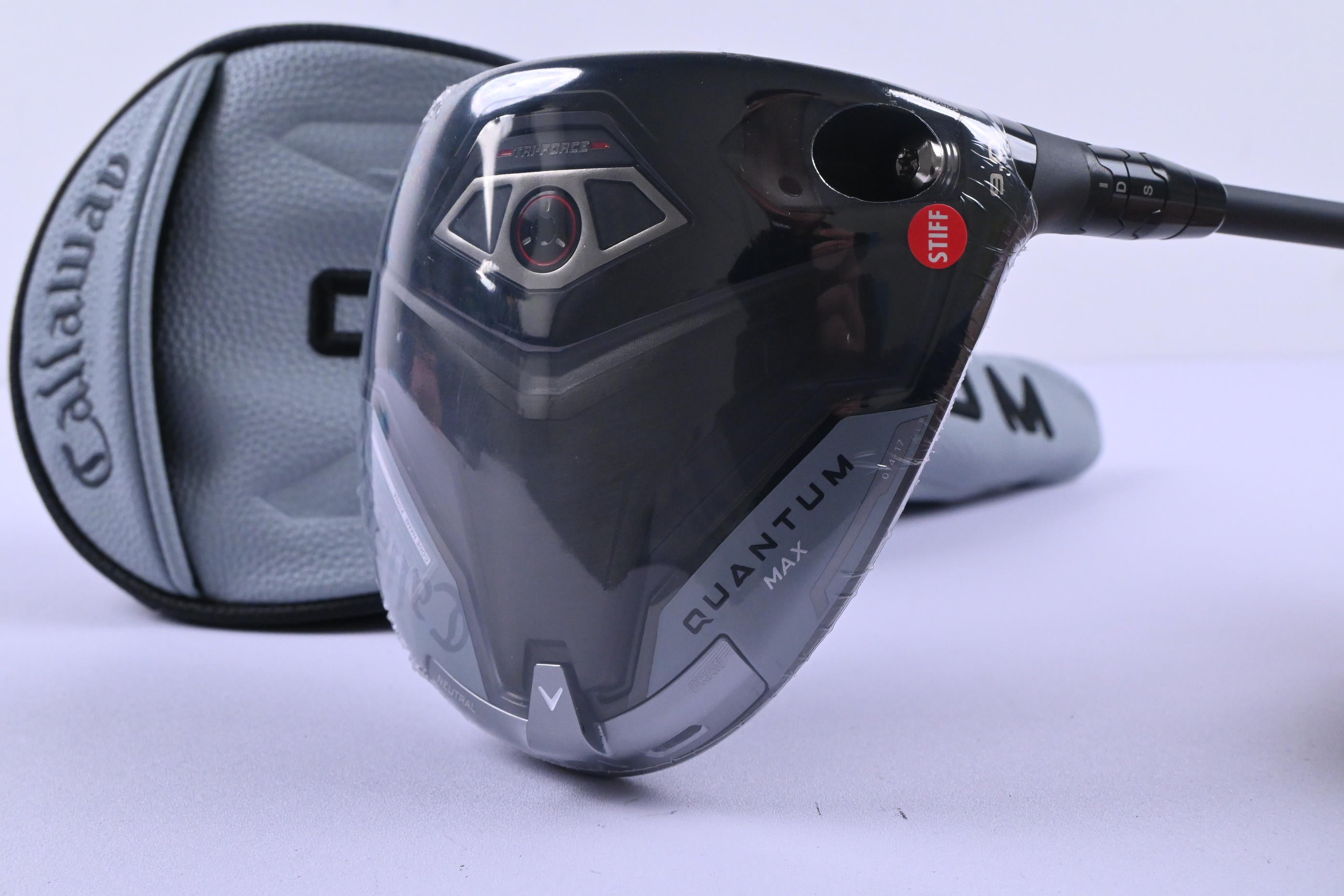 Callaway Quantum Max Drivers / 9 Degree / Senior Flex Vanquish 4 Shaft