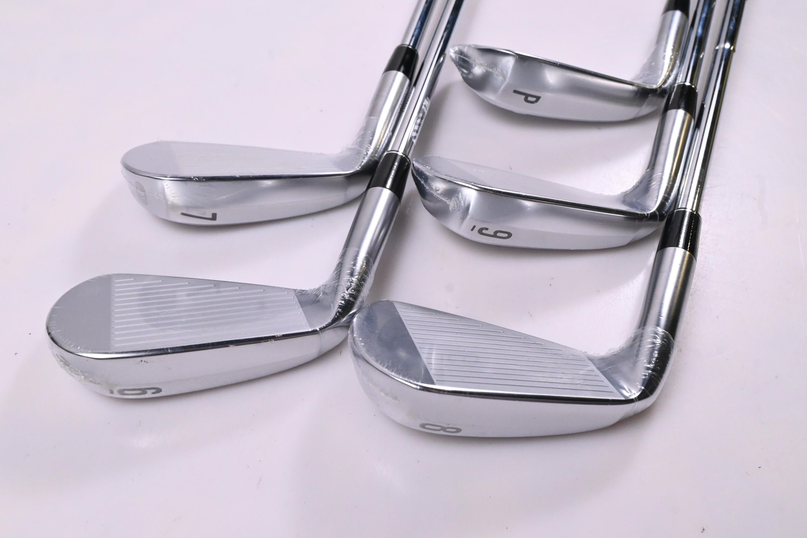 Srixon ZXI5 Irons / 6-PW / Stiff Flex Dynamic Gold Mid 115 S300 Shafts