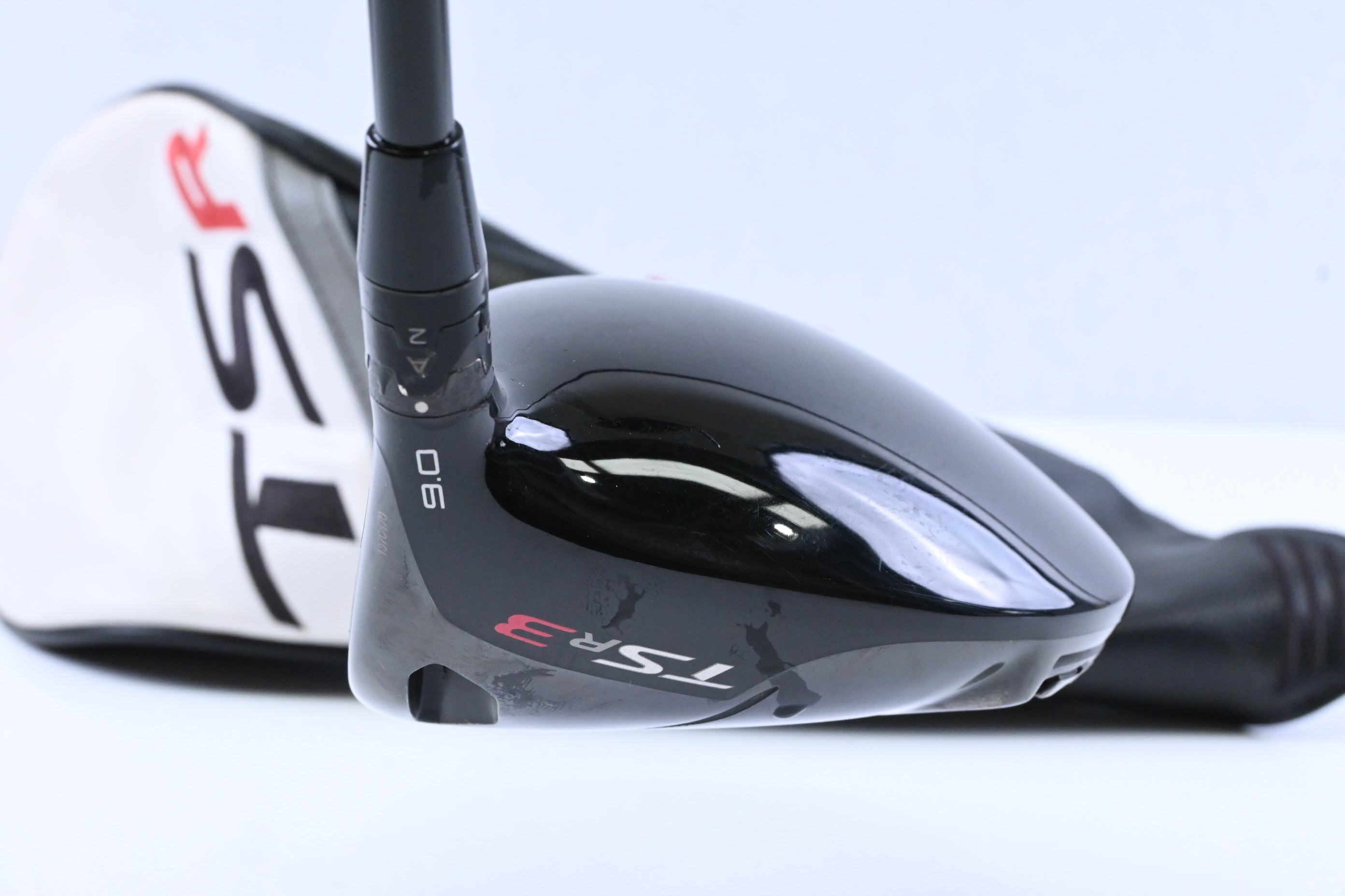 Titleist TSR3 Driver / 9 Degree / Stiff Flex HZRDUS Gen4 Black 60 Shaft