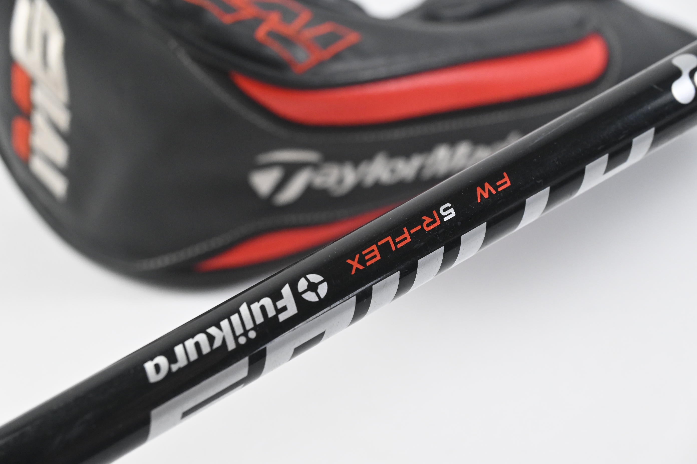 Taylormade M6 #5 Wood / 18 Degree / Regular Flex Fujikura Atmos Red 5 Shaft