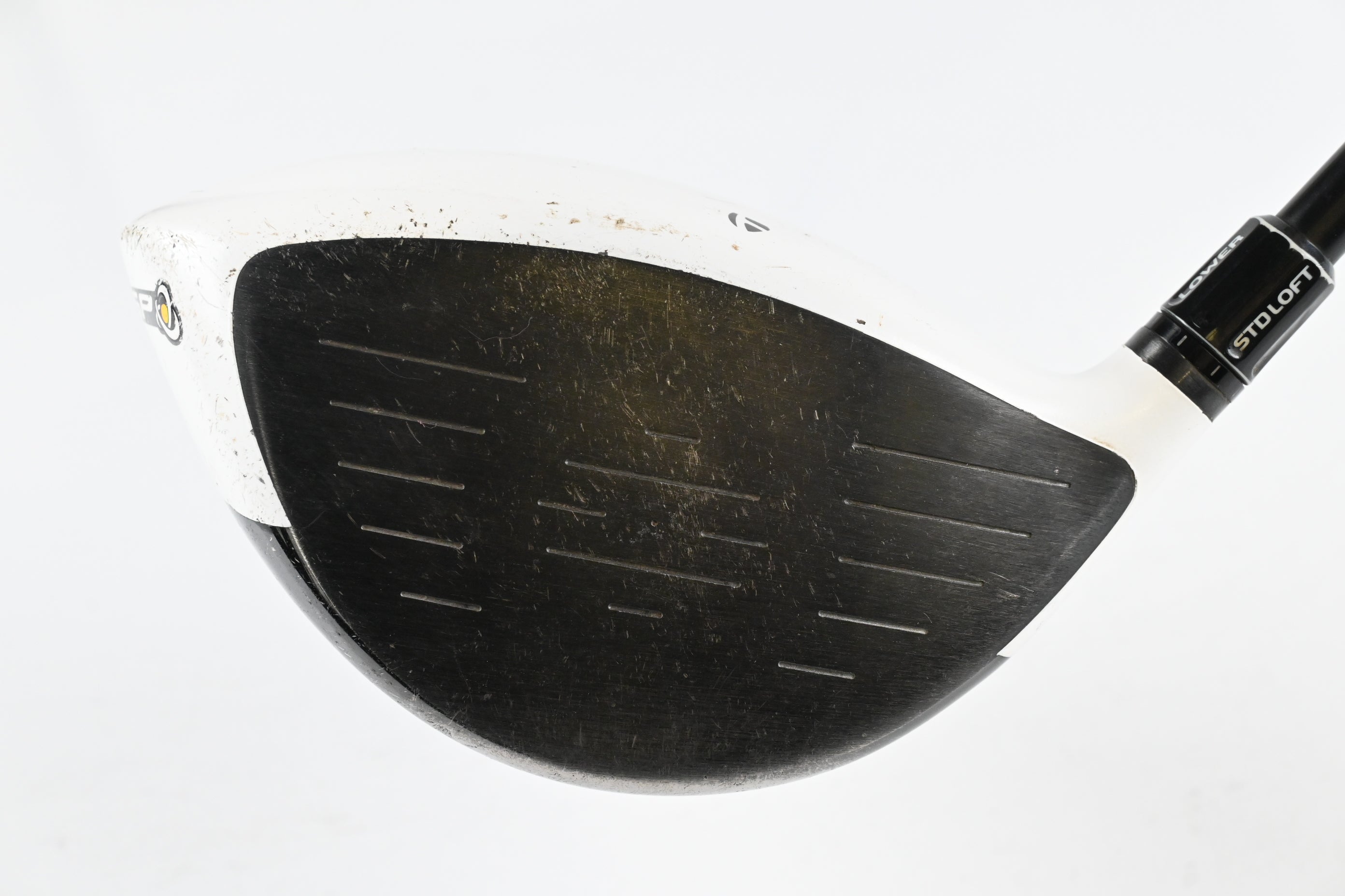 Taylormade R11 Driver / 9 Degree / Regular Flex Fujikura Blur 60 Shaft
