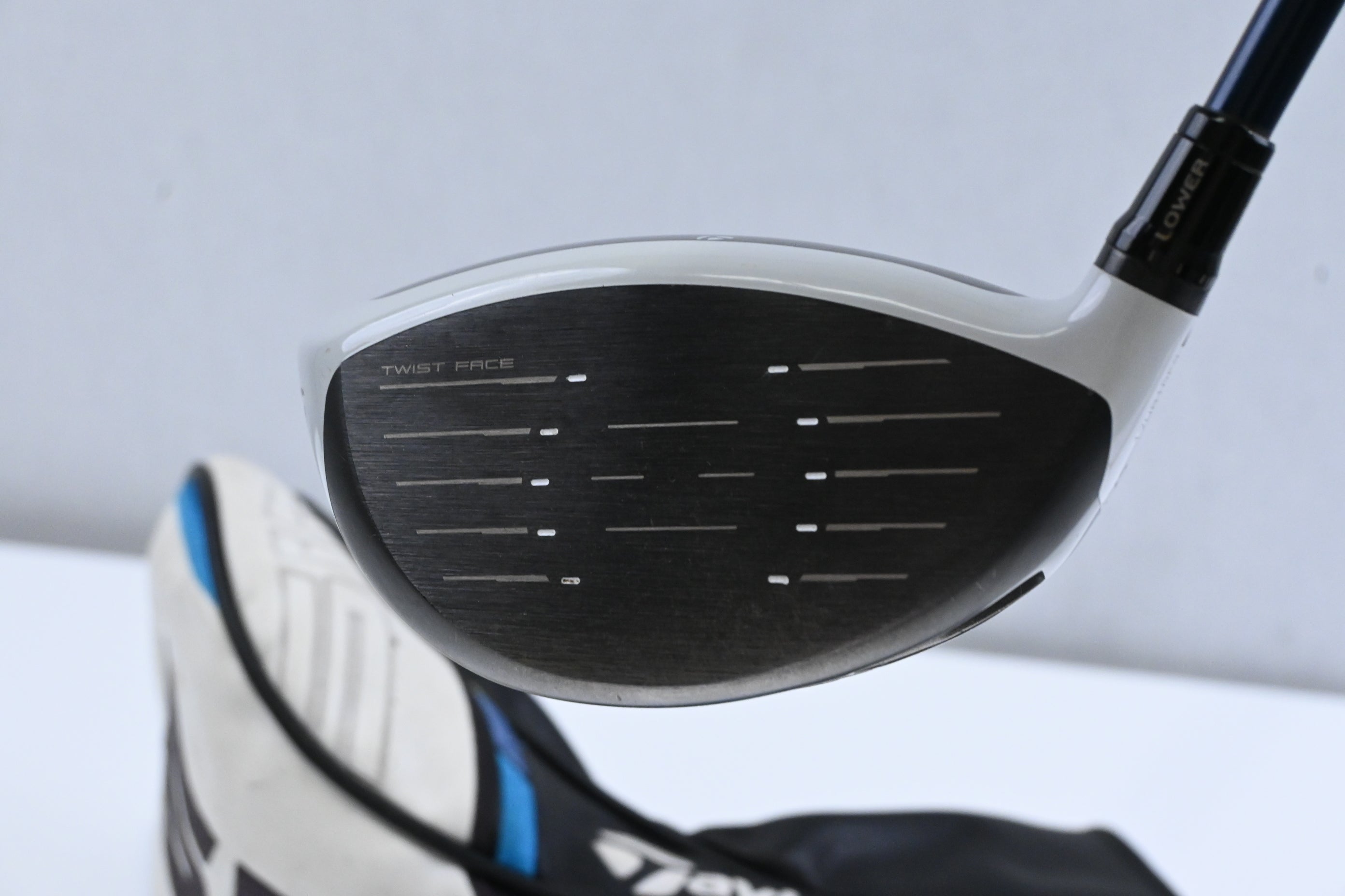 Taylormade SIM2 Driver / 9 Degree / Stiff Flex Fujikura Ventus Blue 5 Shaft