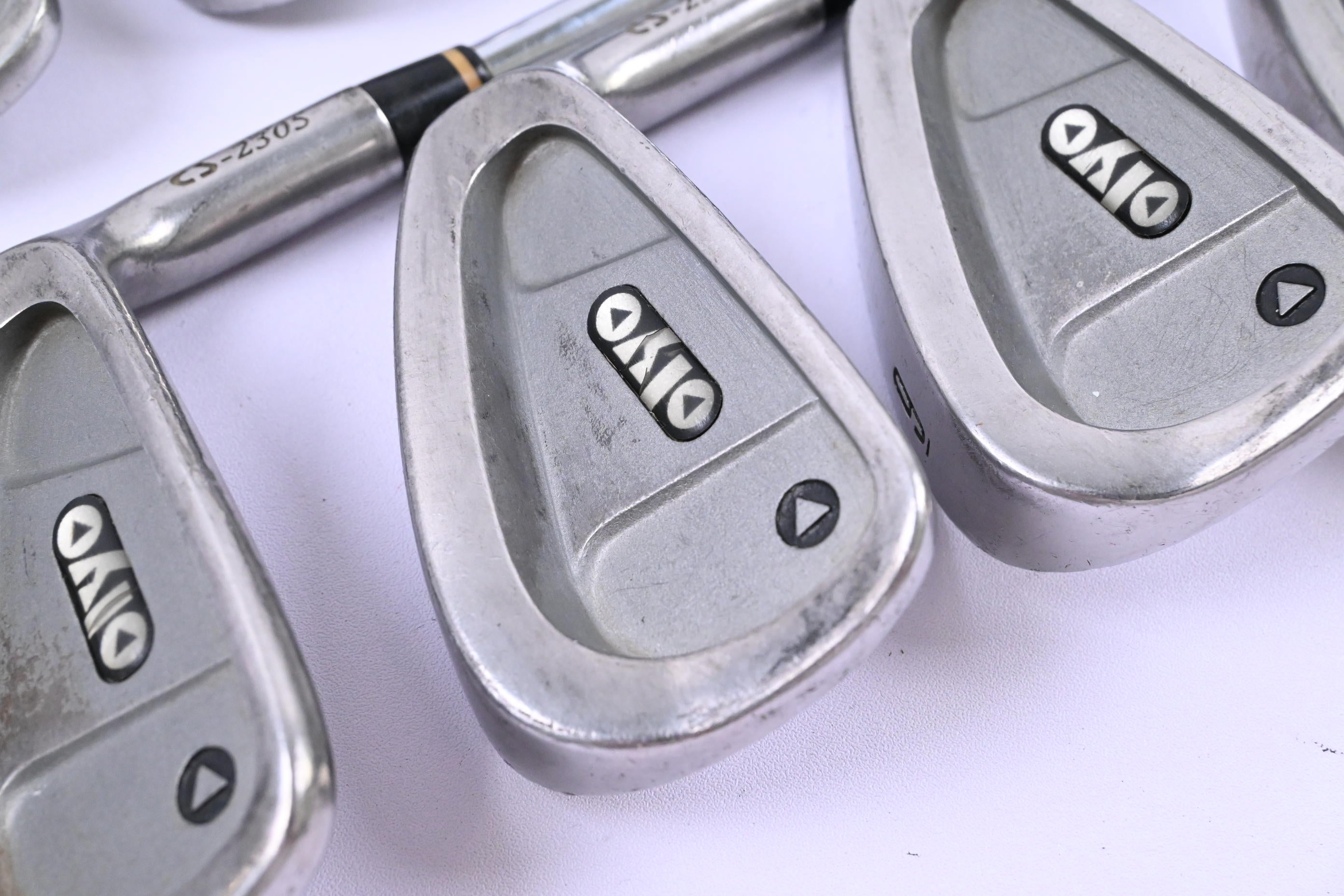 Oiyo 2304 Irons / 3-PW / Regular Flex Dynamic Gold Shafts