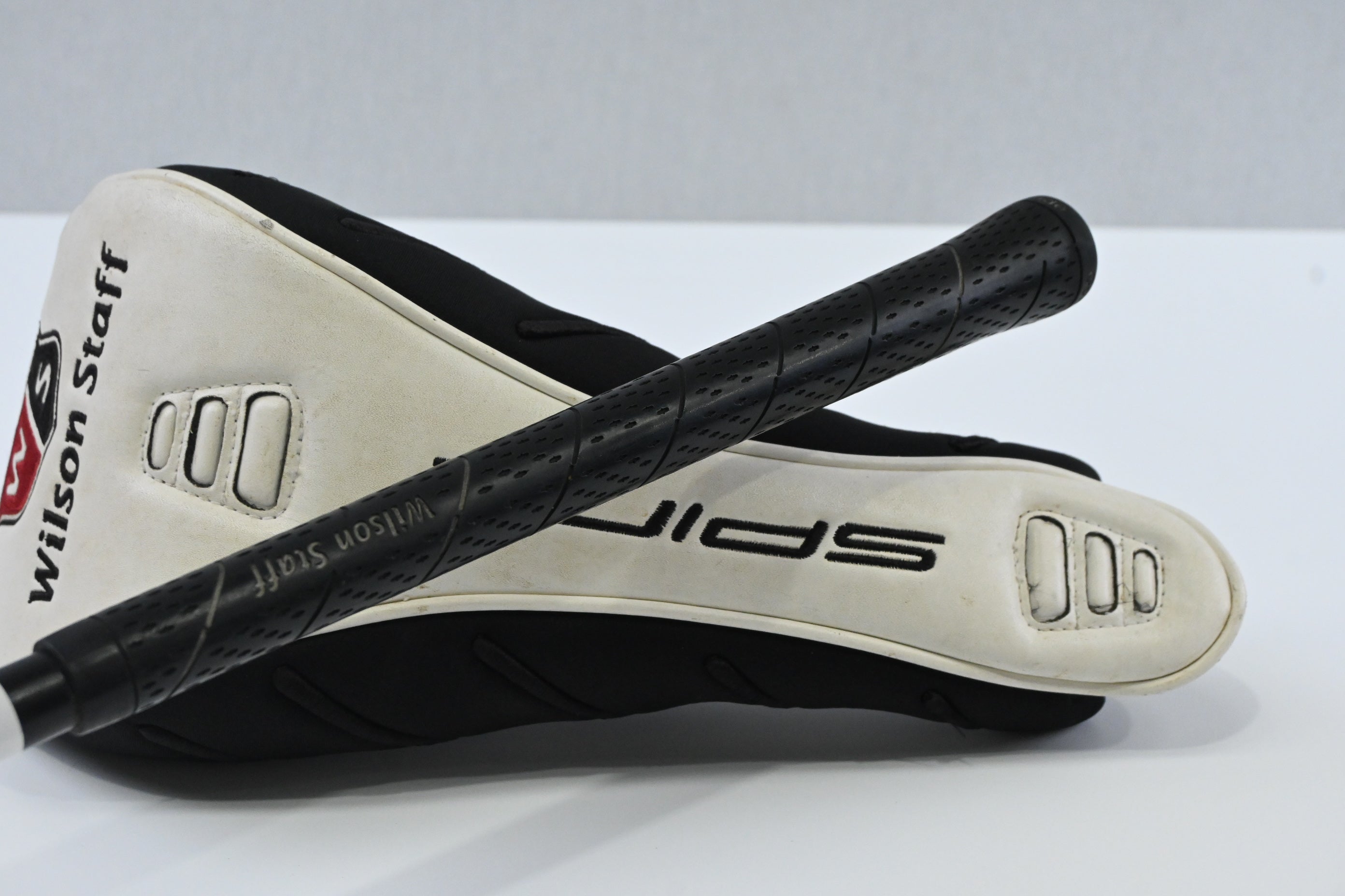 Wilson Spine Driver / 10.5 Degree / Stiff Flex Pro Force V2 62 Shaft