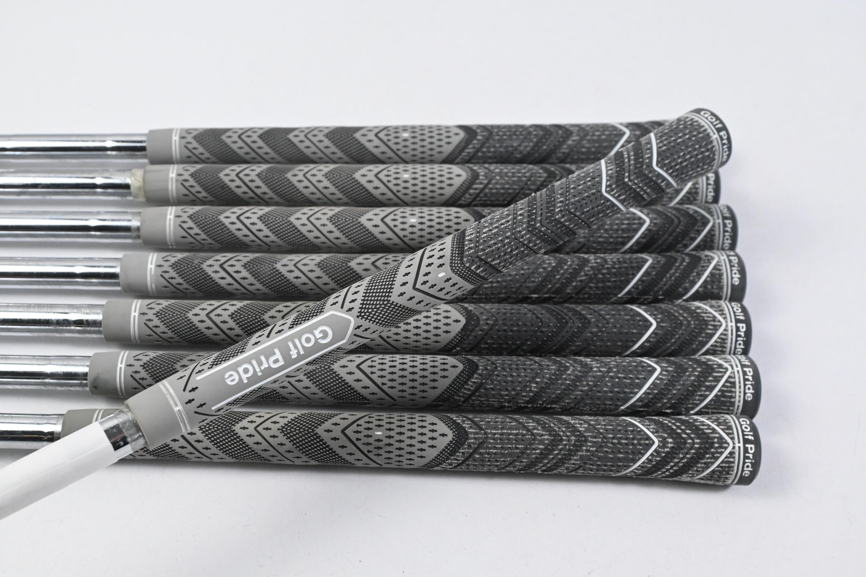 Titleist ZB Forged Irons / 3-PW / Stiff Flex Dynamic Gold S300 Shafts