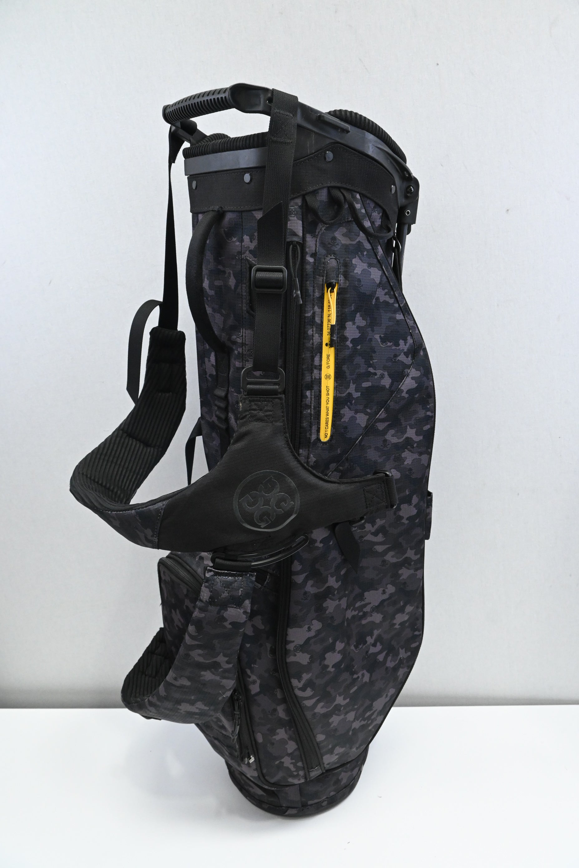 G Fore Onyx Camo Stand Bag / 4-Way / Black, Grey