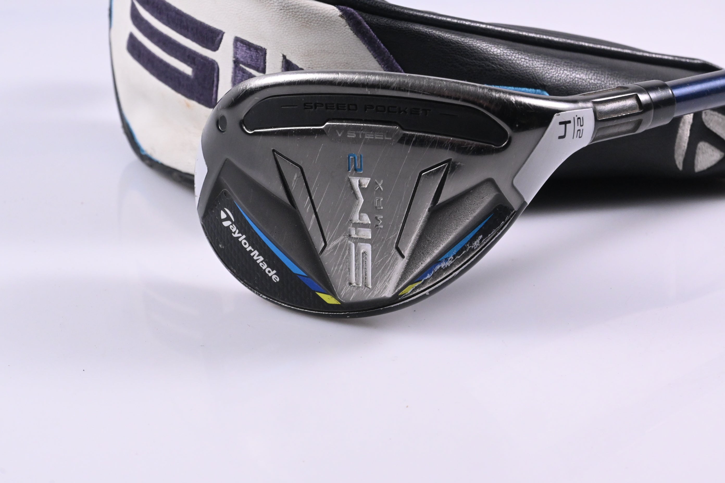 Taylormade SIM2 Max #4 Hybrid / 22 Degree / Stiff Flex Ventus Blue 7 Shaft