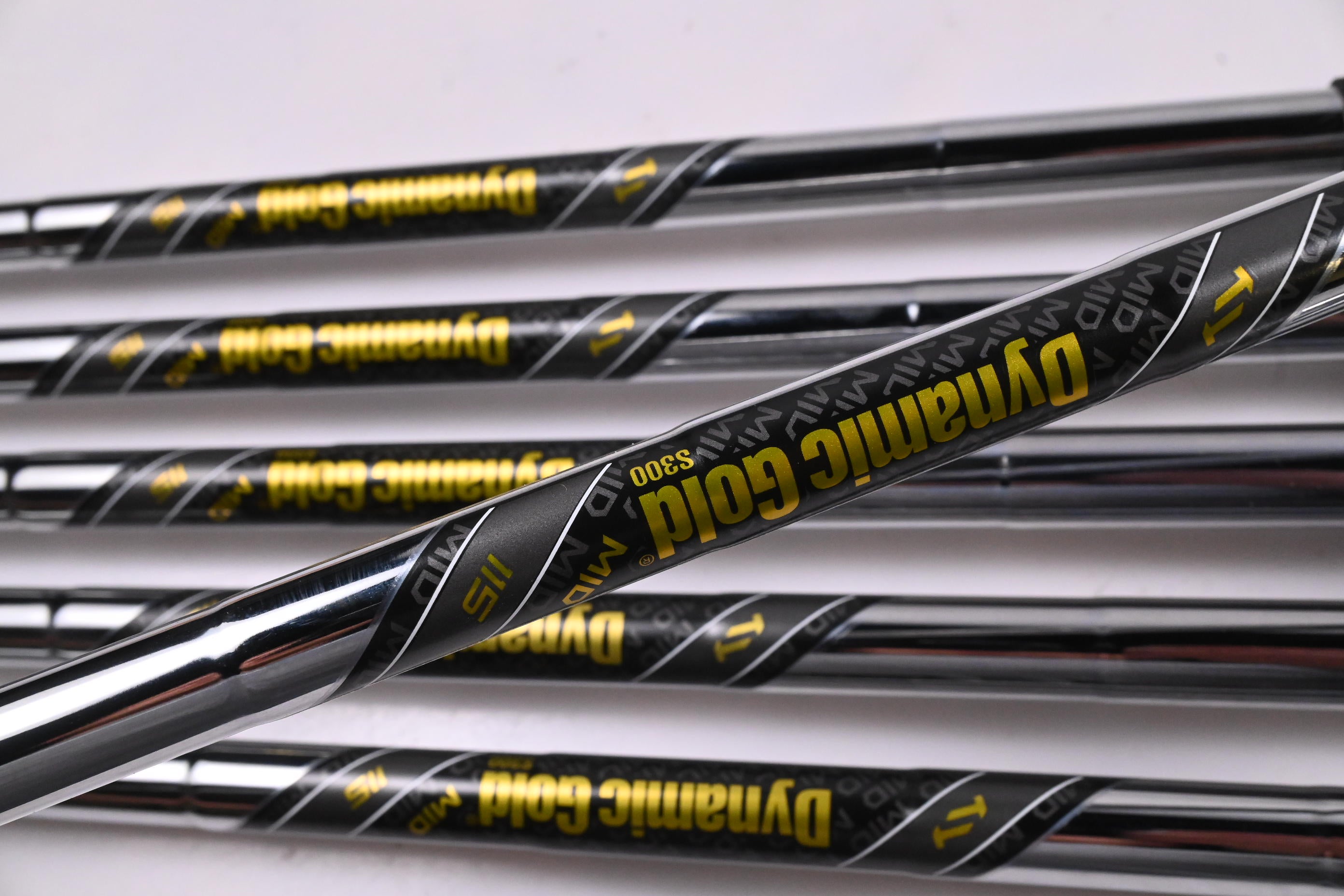 Srixon ZXI7 Irons / 5-PW / Stiff Flex Dynamic Gold Mid 115 S300 Shafts