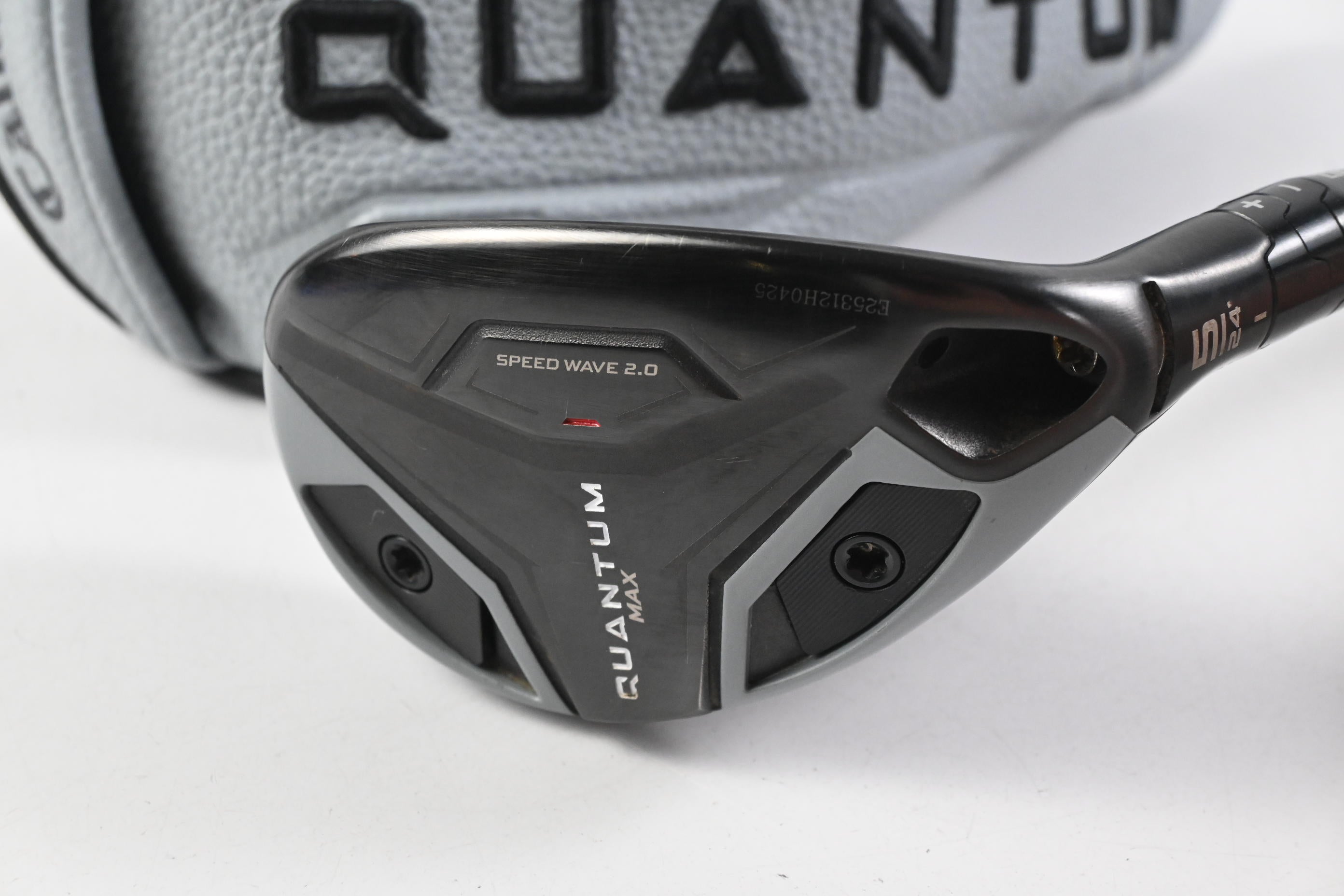 Callaway Quantum Max #5 Hybrid / 24 Degree / Regular Flex Denali Frost Silver 60