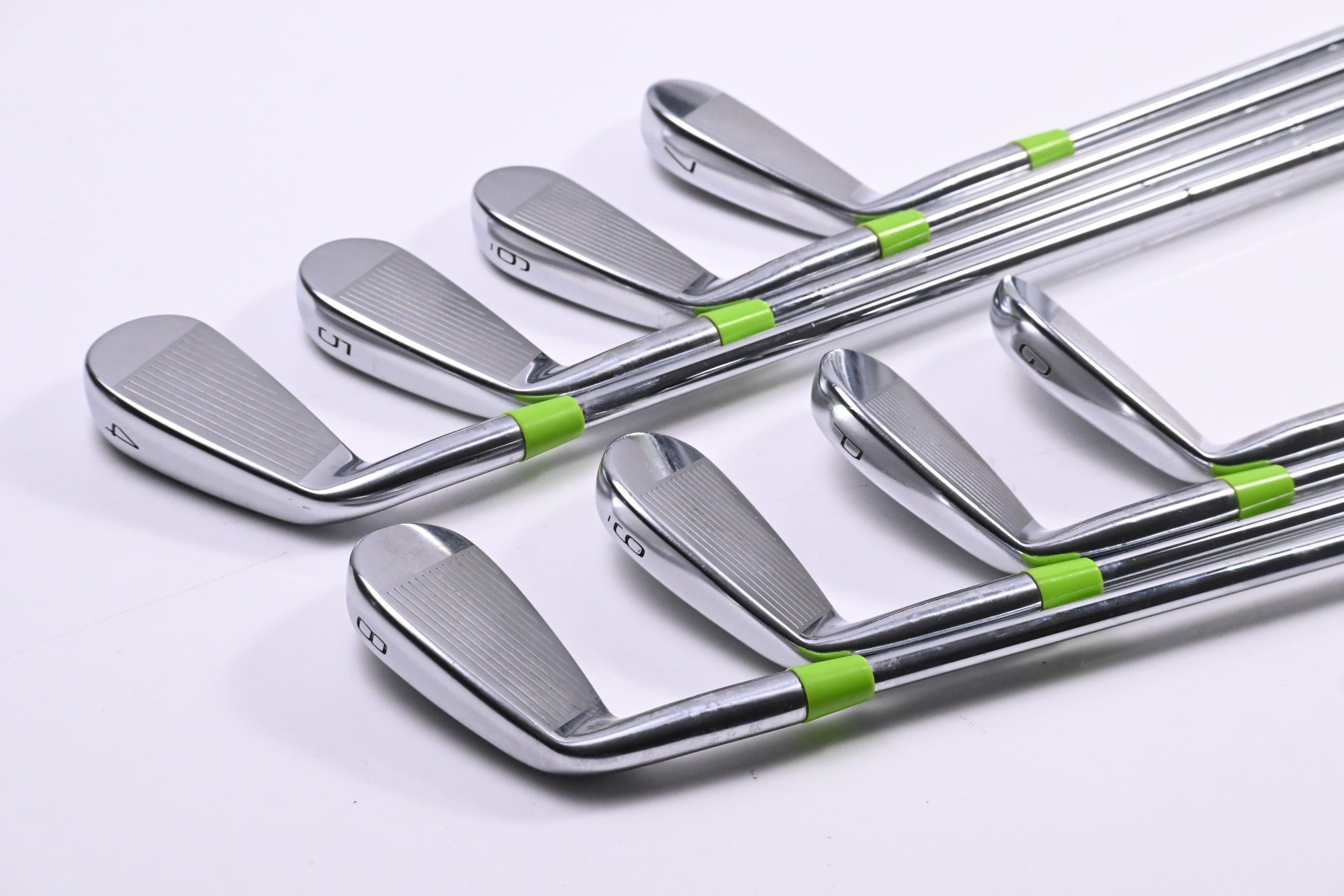 Mizuno Pro 245 Irons / 4-PW+GW / Regular Flex Dynamic Gold Mid 100 R300 Shafts