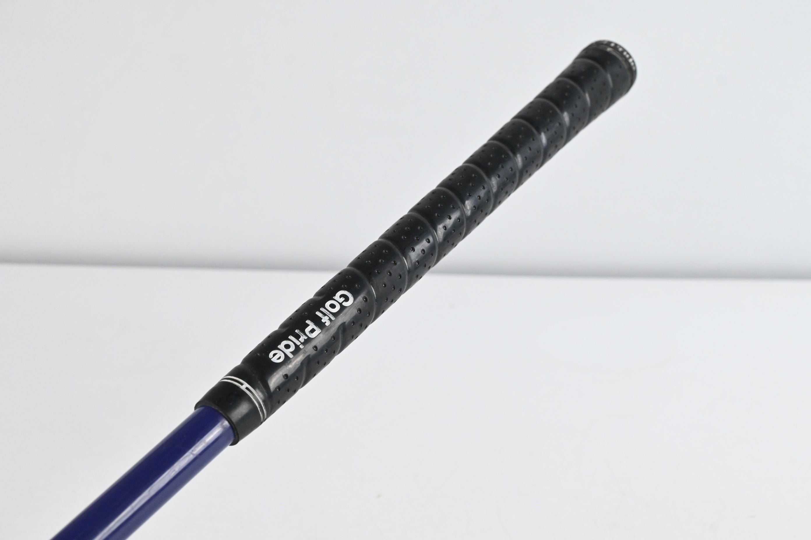 Ben Sayers M8 #2 Hybrid / 17 Degree / Stiff Flex Proforce Gold Shaft