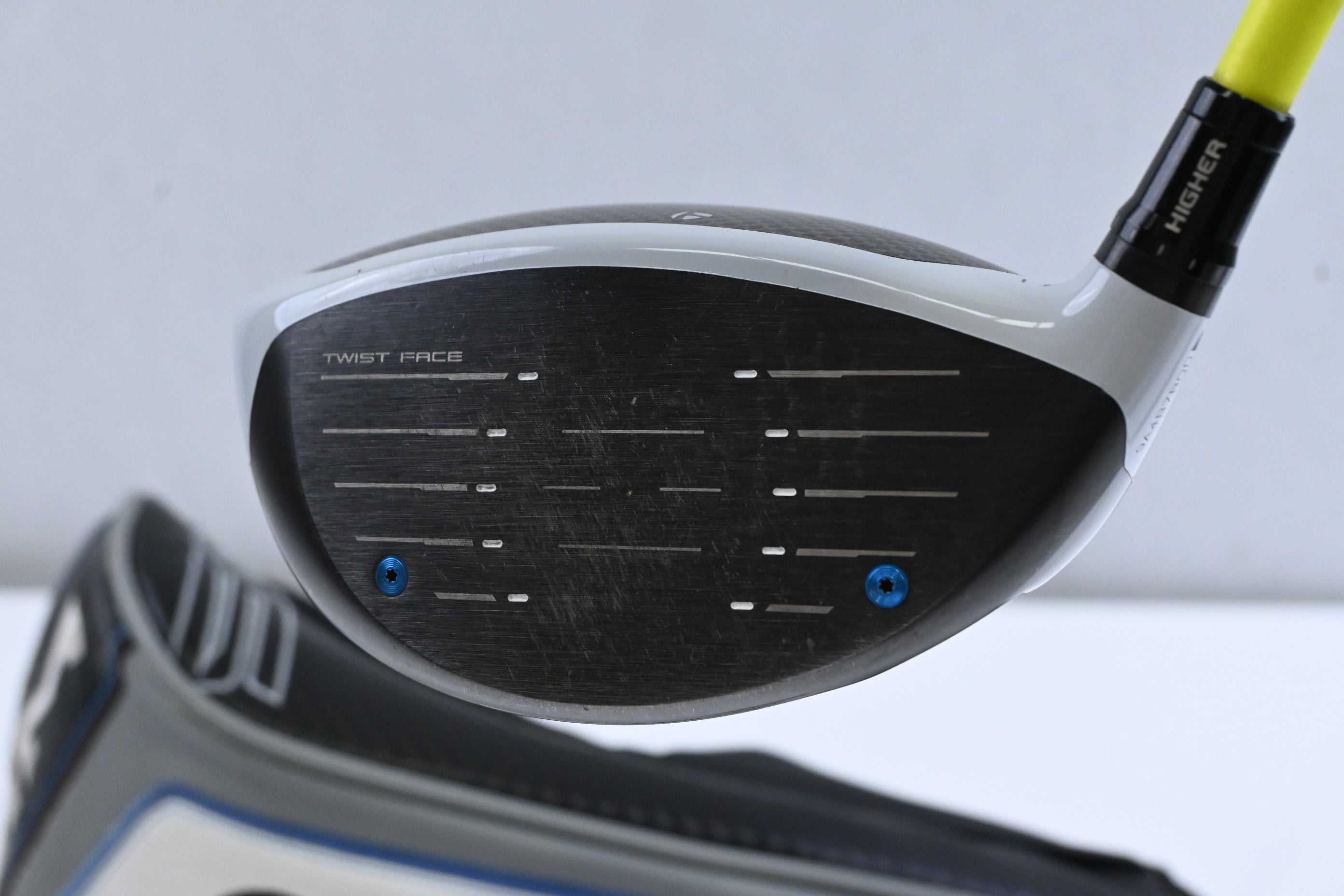 Taylormade SIM Max Driver / 10.5 Degree / Stiff Flex UST ProForce V2 7 Shaft