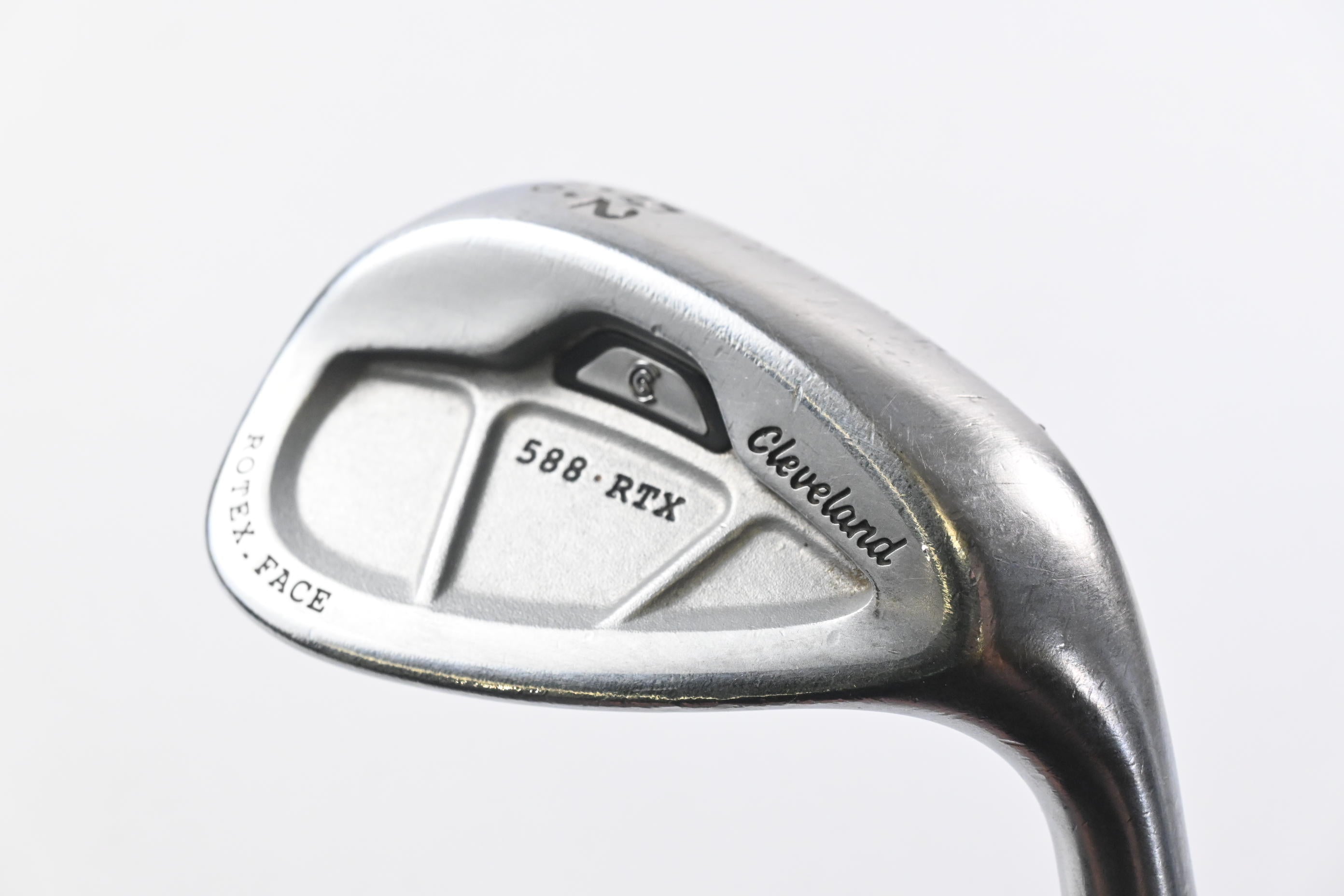 Cleveland 588 RTX Gap Wedge / 52 Degree / Wedge Flex Dynamic Gold Shaft