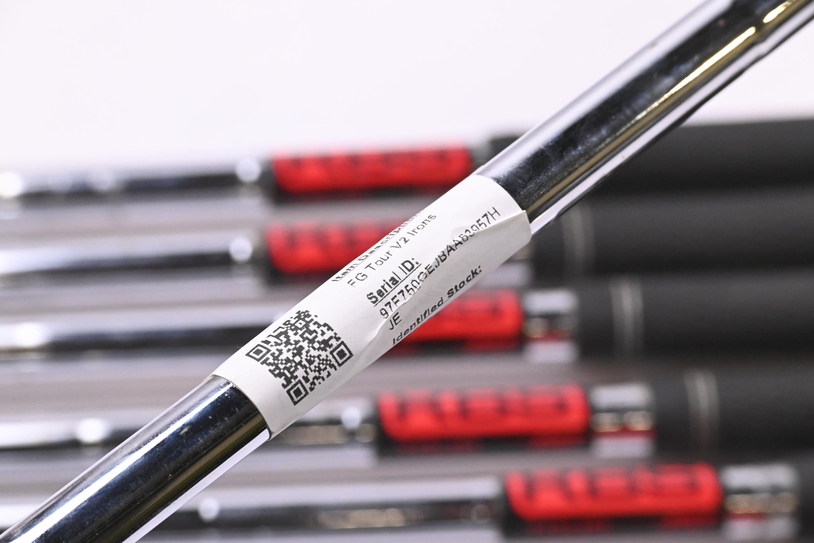 Wilson FG Tour V2 Irons / 4-PW / Stiff Flex KBS Tour 90 Shafts