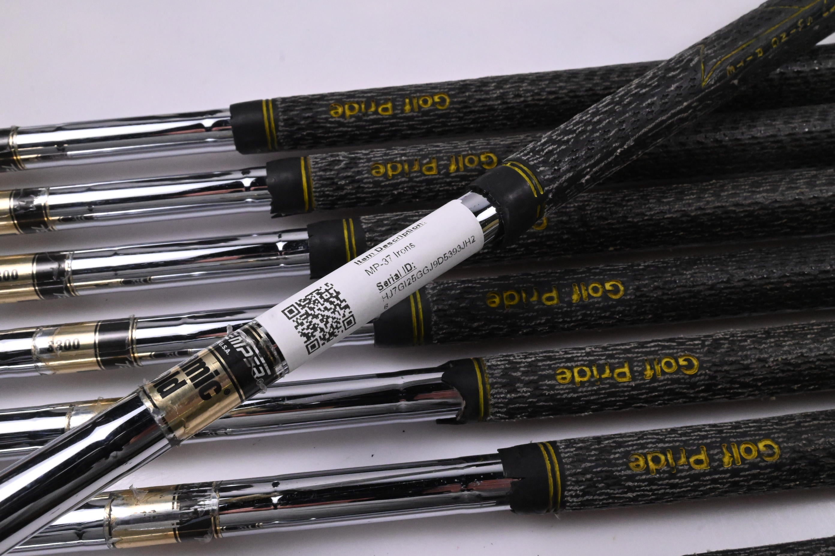Mizuno MP-37 Irons / 2-9i / Stiff Flex Dynamic Gold S300 Shafts
