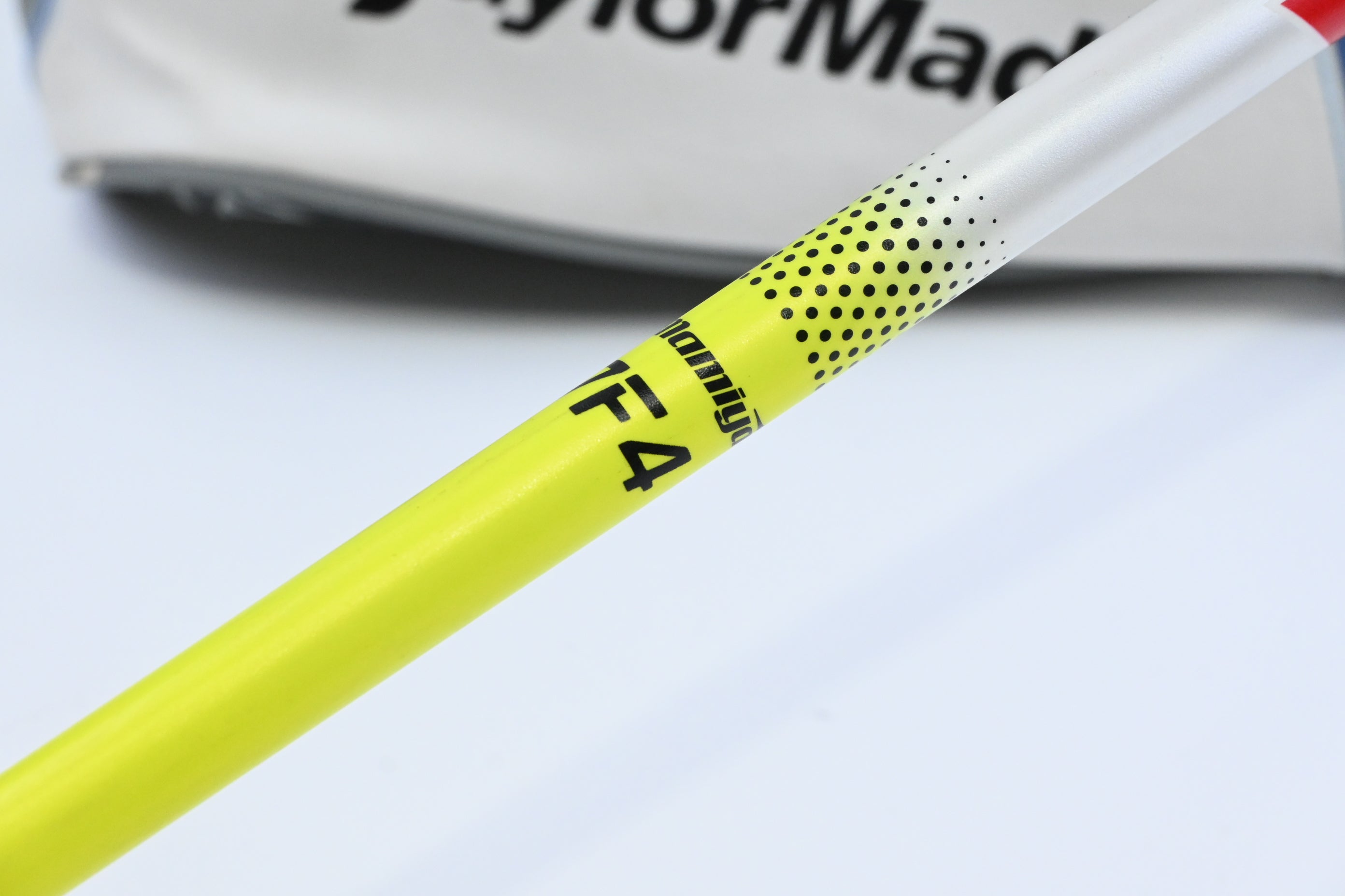Taylormade SIM Max Driver / 10.5 Degree / Stiff Flex UST ProForce V2 7 Shaft