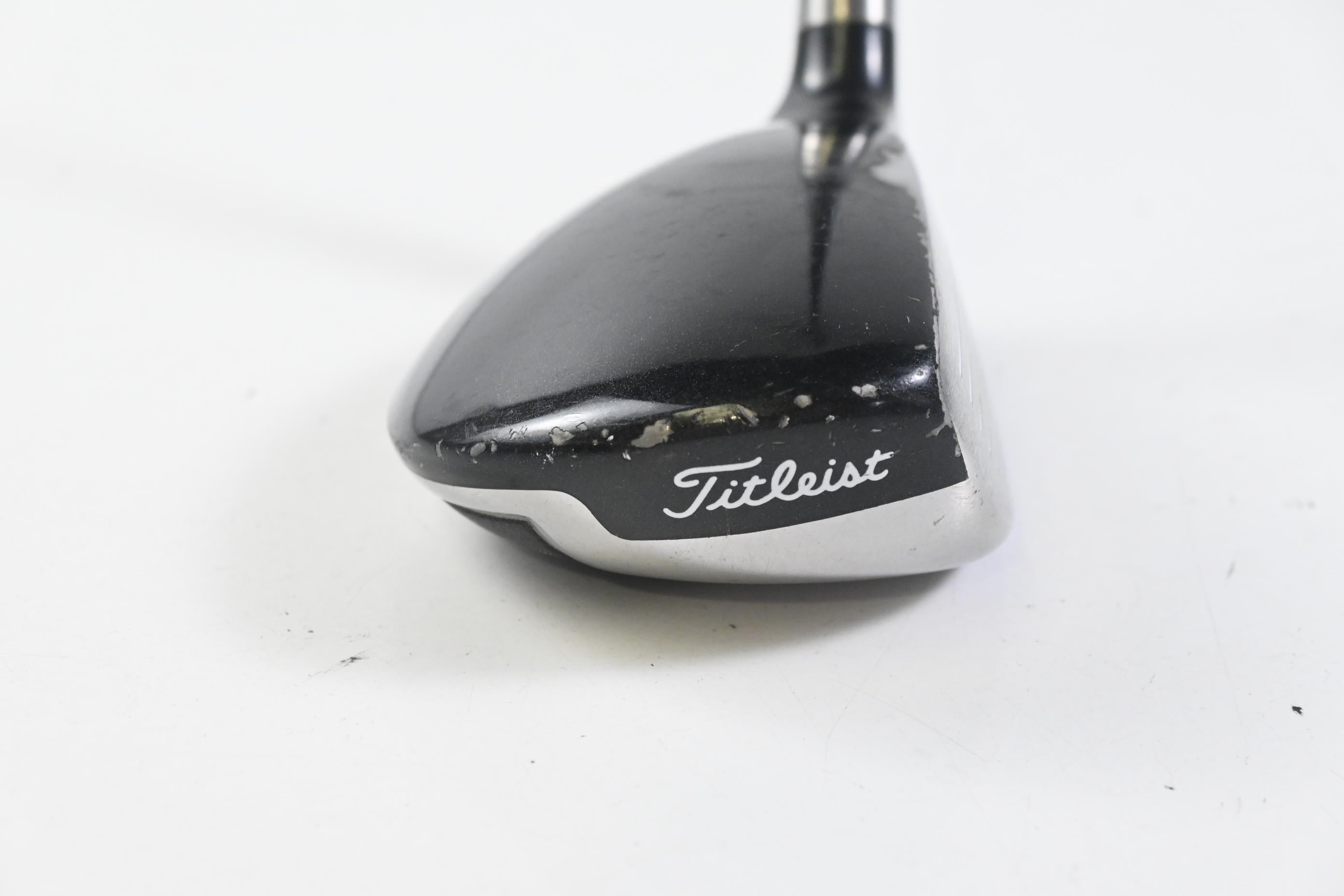 Titleist 909H #2 Hybrid / 17 Degree / Stiff Flex Diamana 80 Shaft