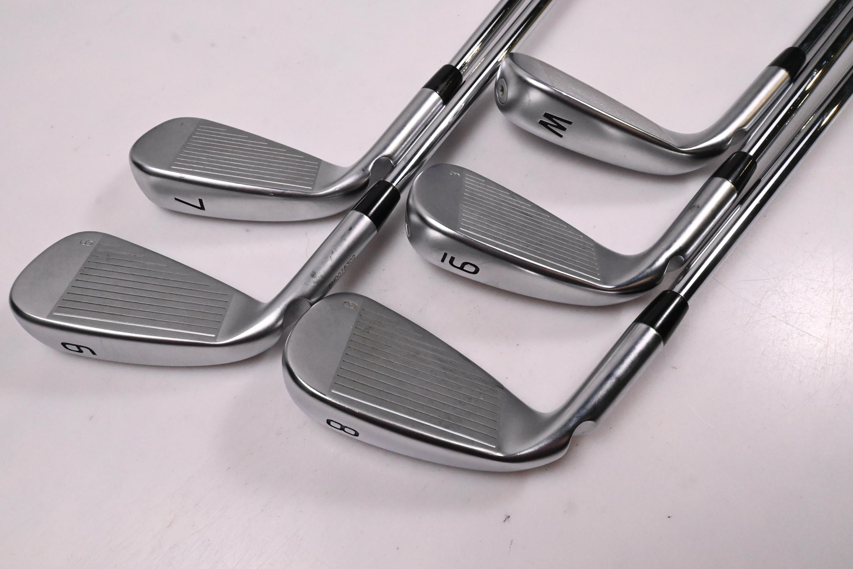 Ping G440 Irons / 6-PW / Blue Dot / Regular Flex Ping AWT 3.0 Shafts