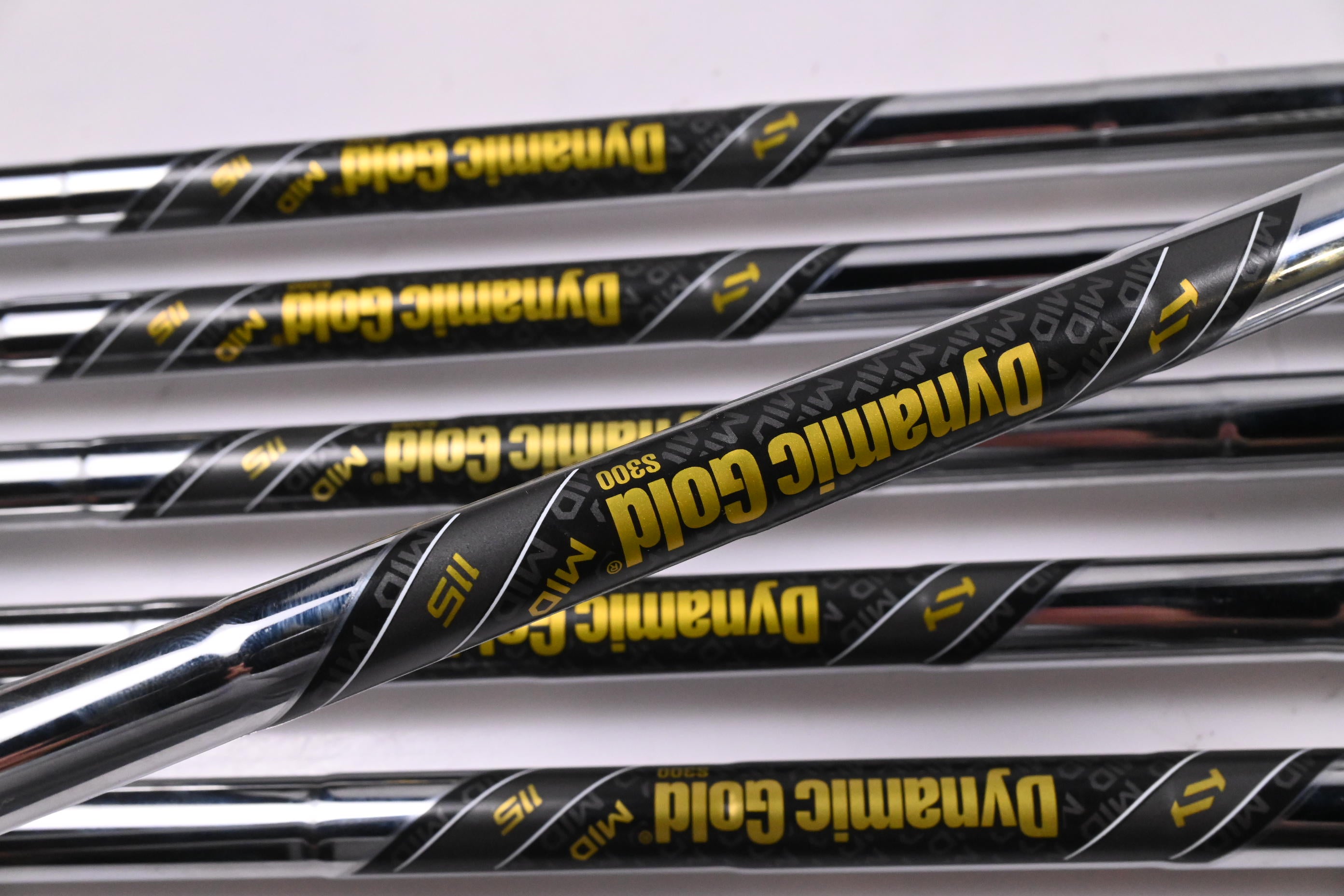 Srixon ZXI5 Irons / 5-PW / Stiff Flex Dynamic Gold Mid 115 S300 Shafts
