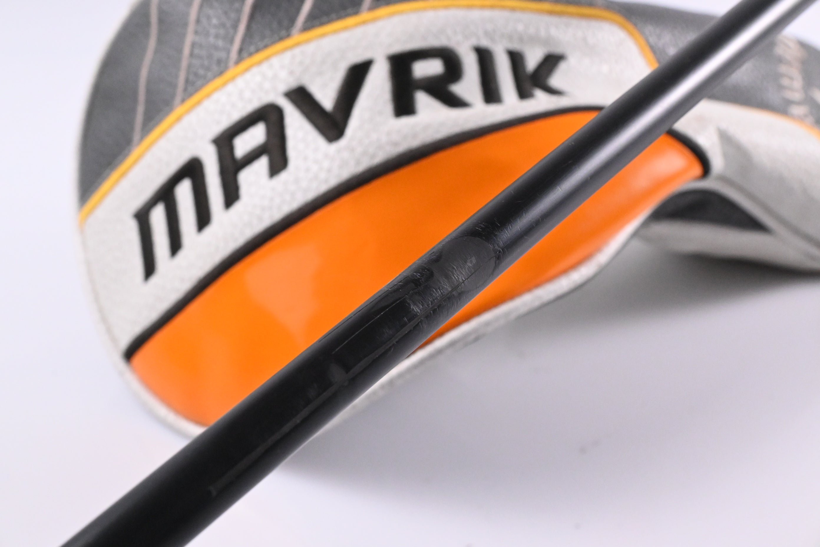 Callaway Mavrik Driver / 10.5 Degree / Stiff Flex Aldila Rogue White 130 MSI 70